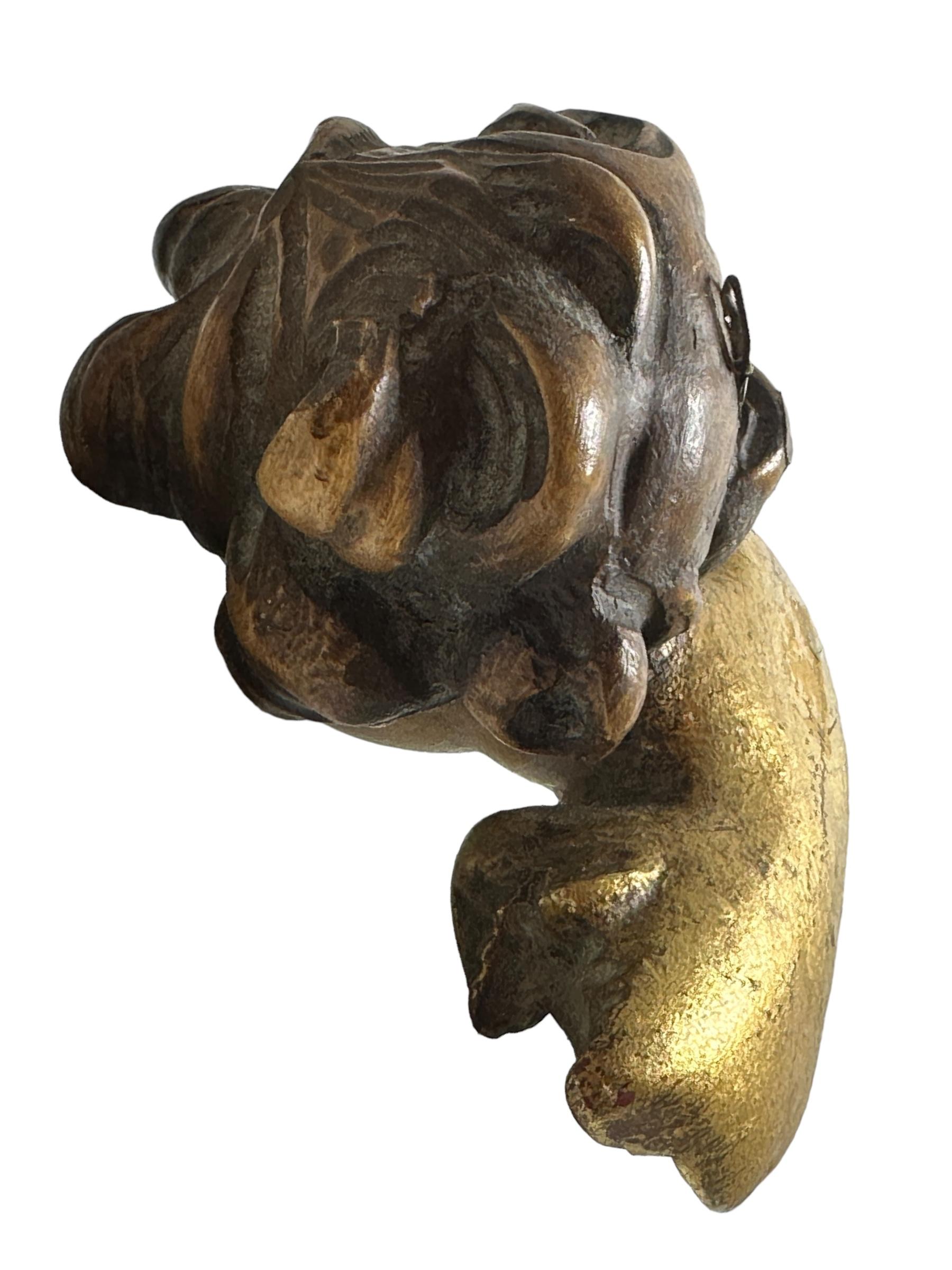 Milieu du XXe siècle Paire de têtes d'anges chérubins sculptées en bois de style baroque allemand, années 1930 en vente