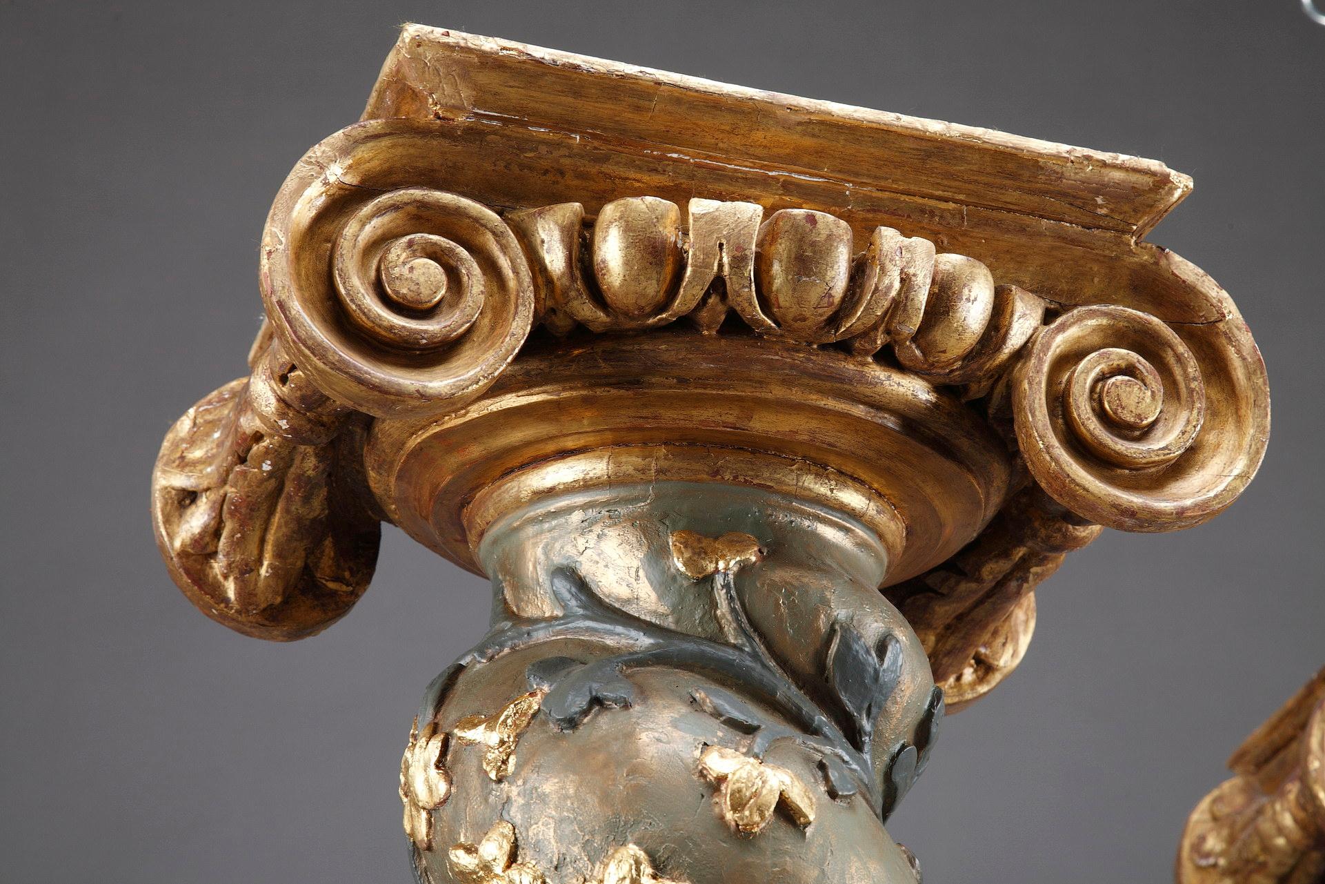 Pair of Baroque Twisted Columns, 17th Century For Sale 1
