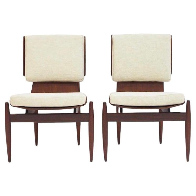 Paar Barovero Italienische Modernistische Holzbeistellstühle im Angebot