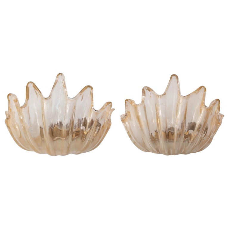 Pair of Barovier e Toso Clamshell Sconces For Sale