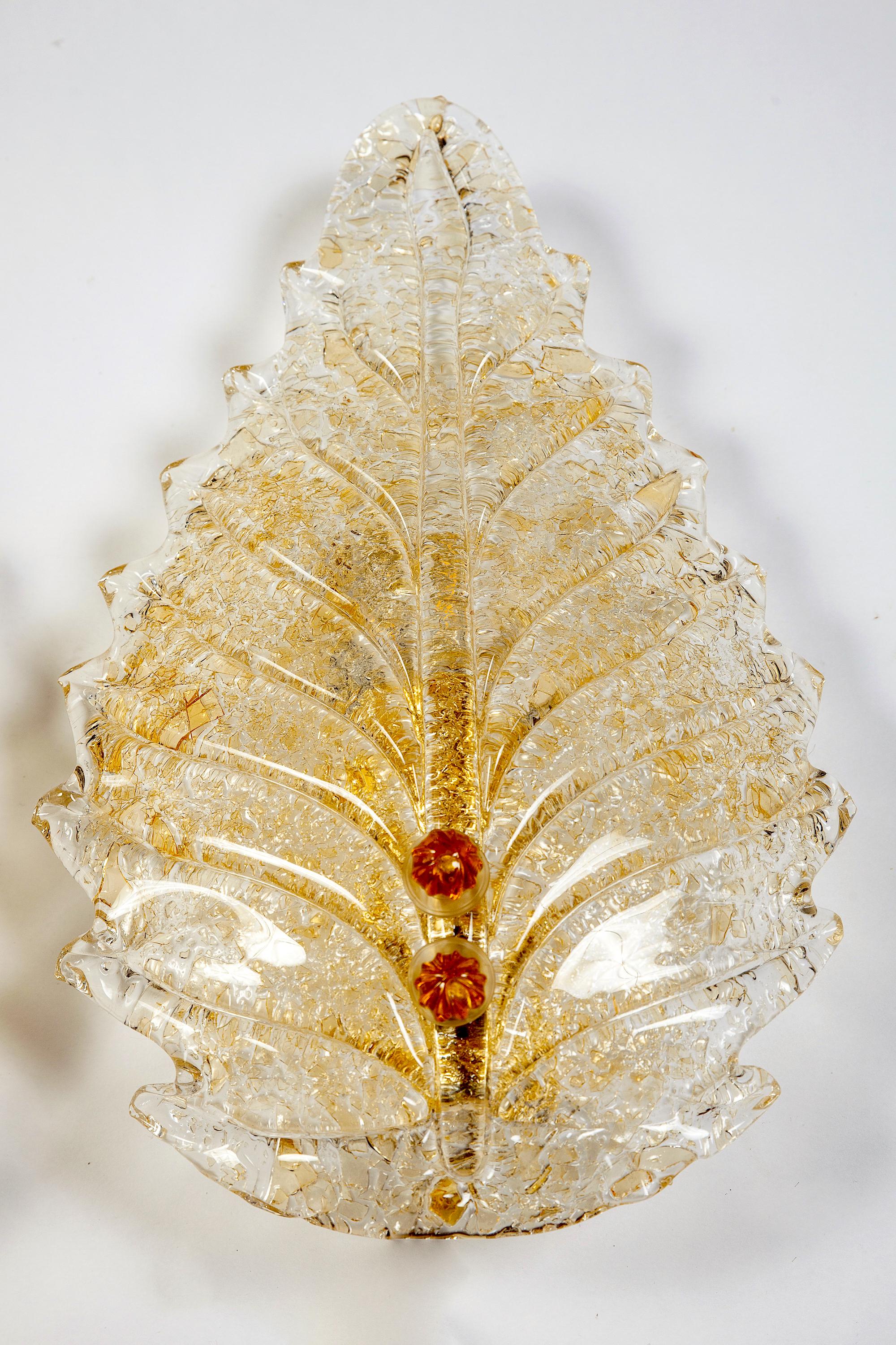 Pair of Barovier e Toso Gold  Leave Wall lights or Sconces 1970 In Excellent Condition For Sale In Rome, IT