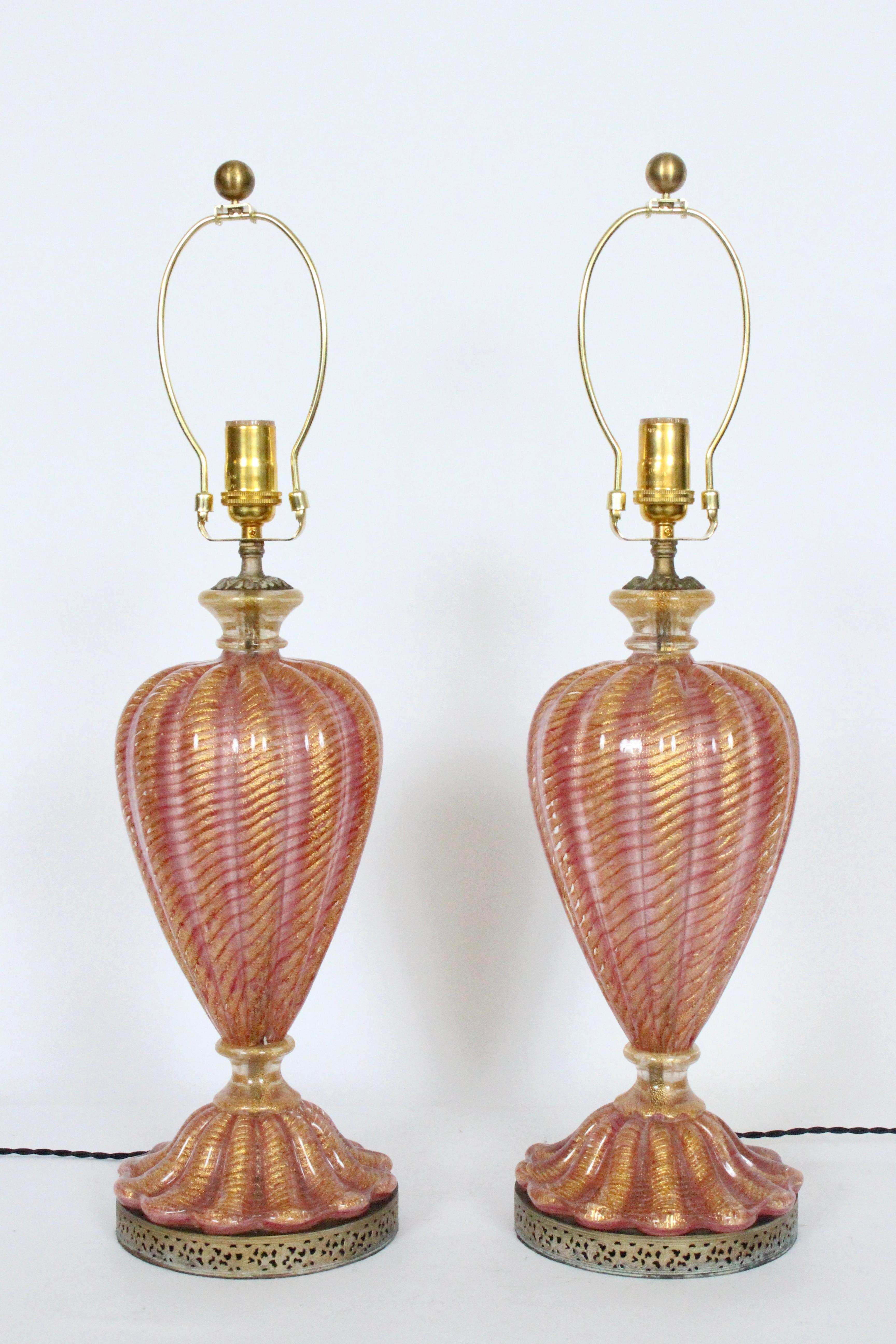 Italian Pair of Barovier e Toso Iridescent Rose Gold Murano Glass Table Lamps, 1950s