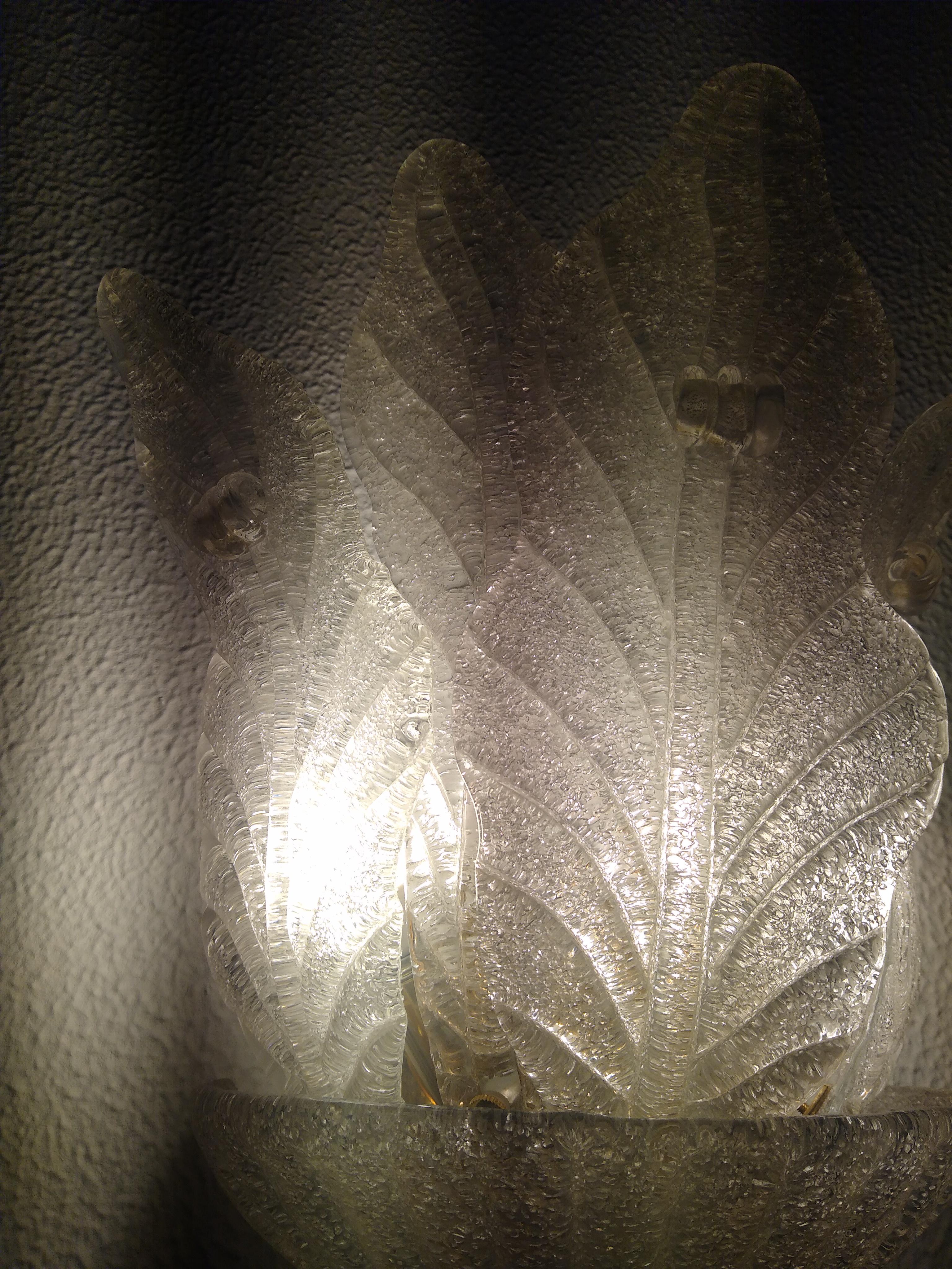 Mid-20th Century Pair of Barovier Large Murano Glass Leaf  Sconces with Brass Fittings, 1960s For Sale
