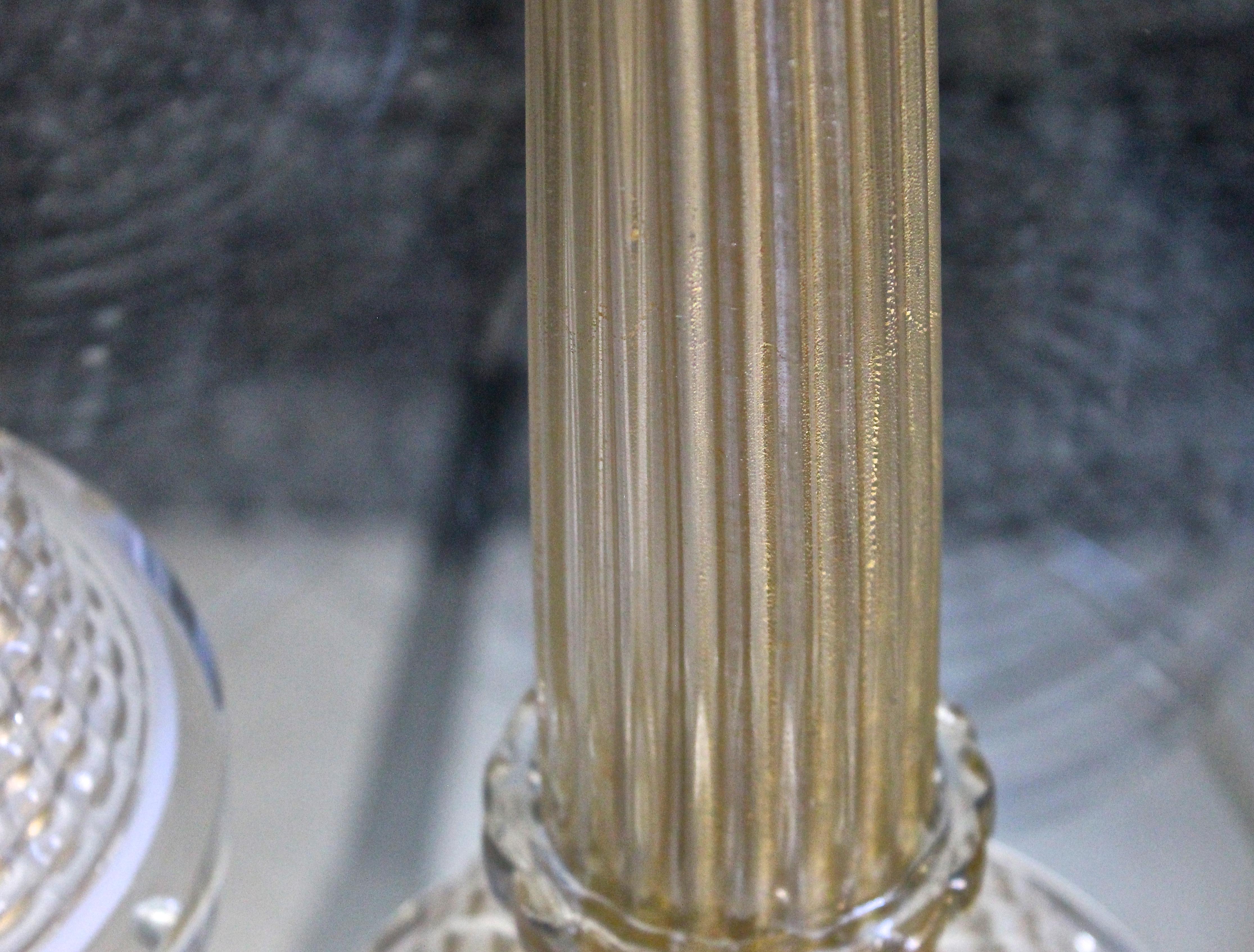 Paar Barovier Murano-Säulen-Tischlampen in Gold und Weiß im Angebot 5