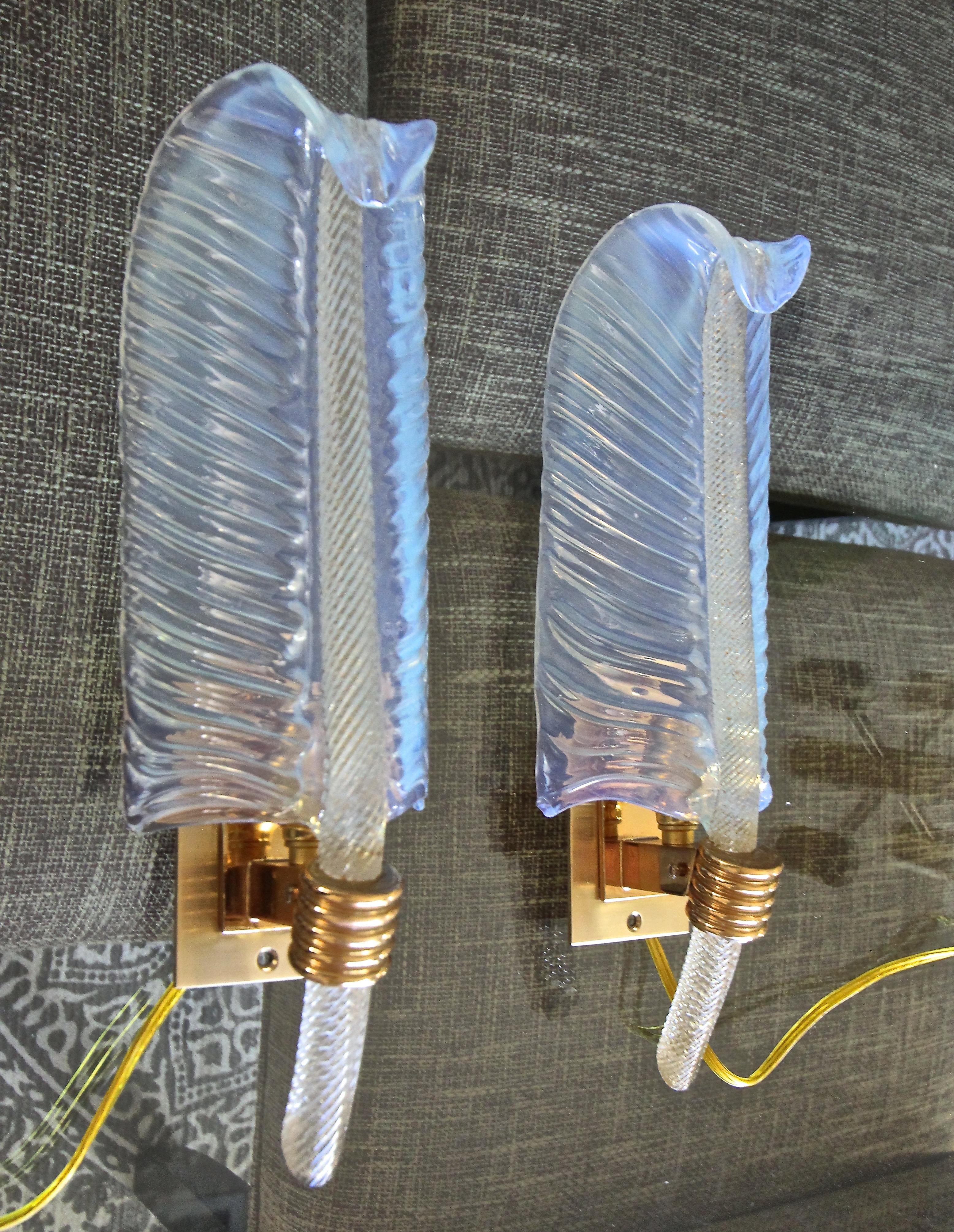 Pair of Barovier Murano Leaf Opalescent and Gold Glass Sconces In Good Condition In Palm Springs, CA