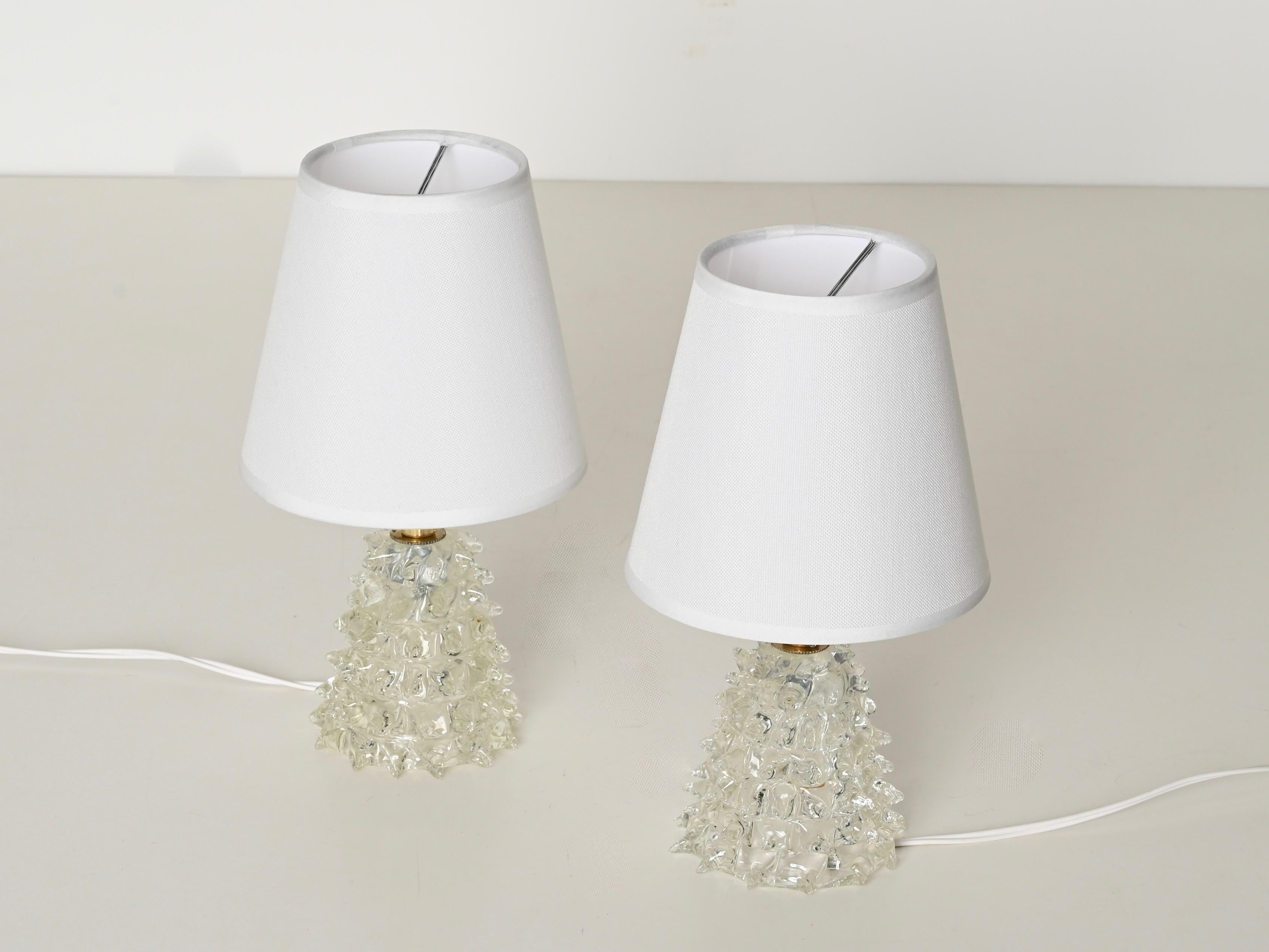 Encantadora pareja de lámparas de sobremesa de cristal de Murano 