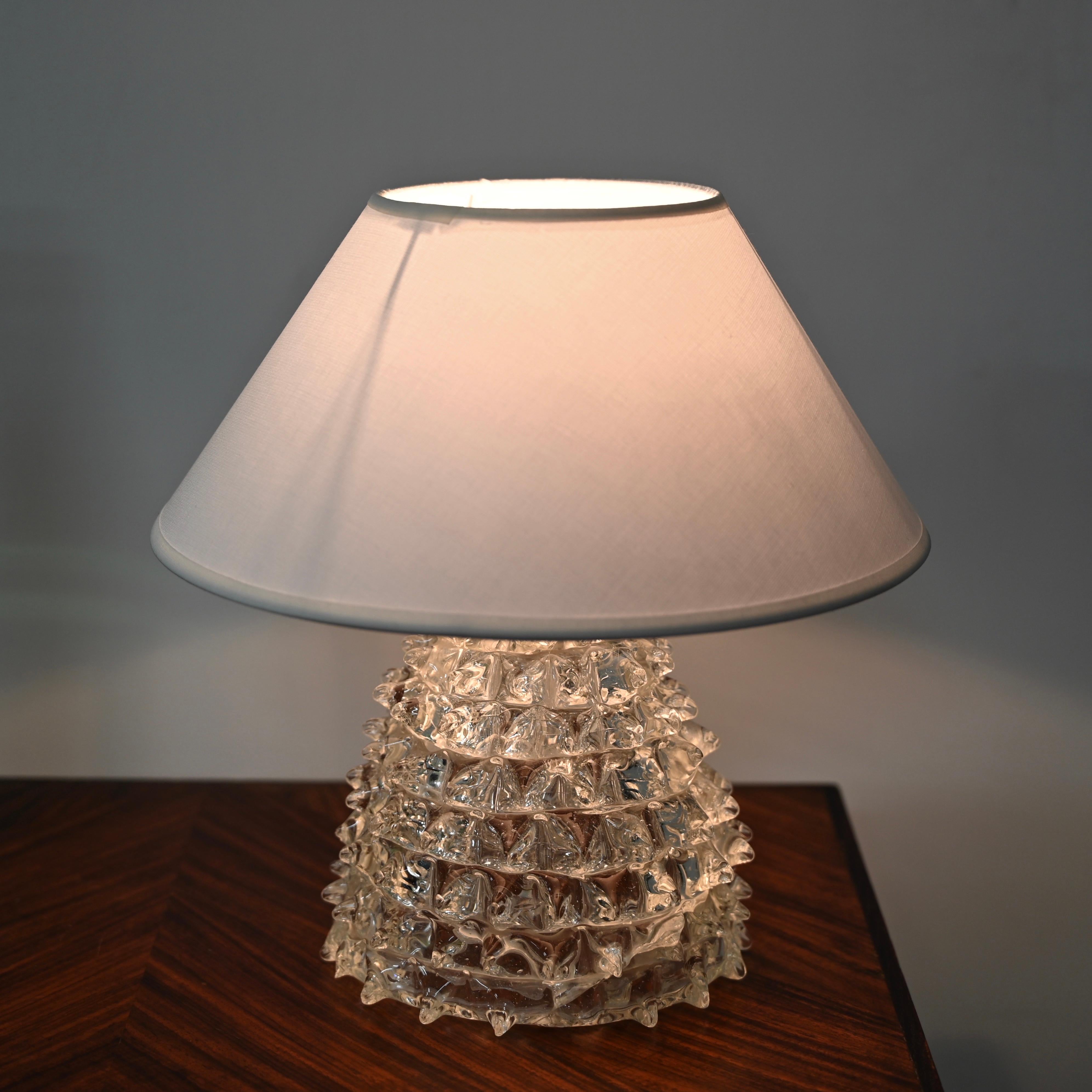 Mid-Century Modern Paire de lampes de table en verre Rostrato de Murano, Italie, années 1940 en vente