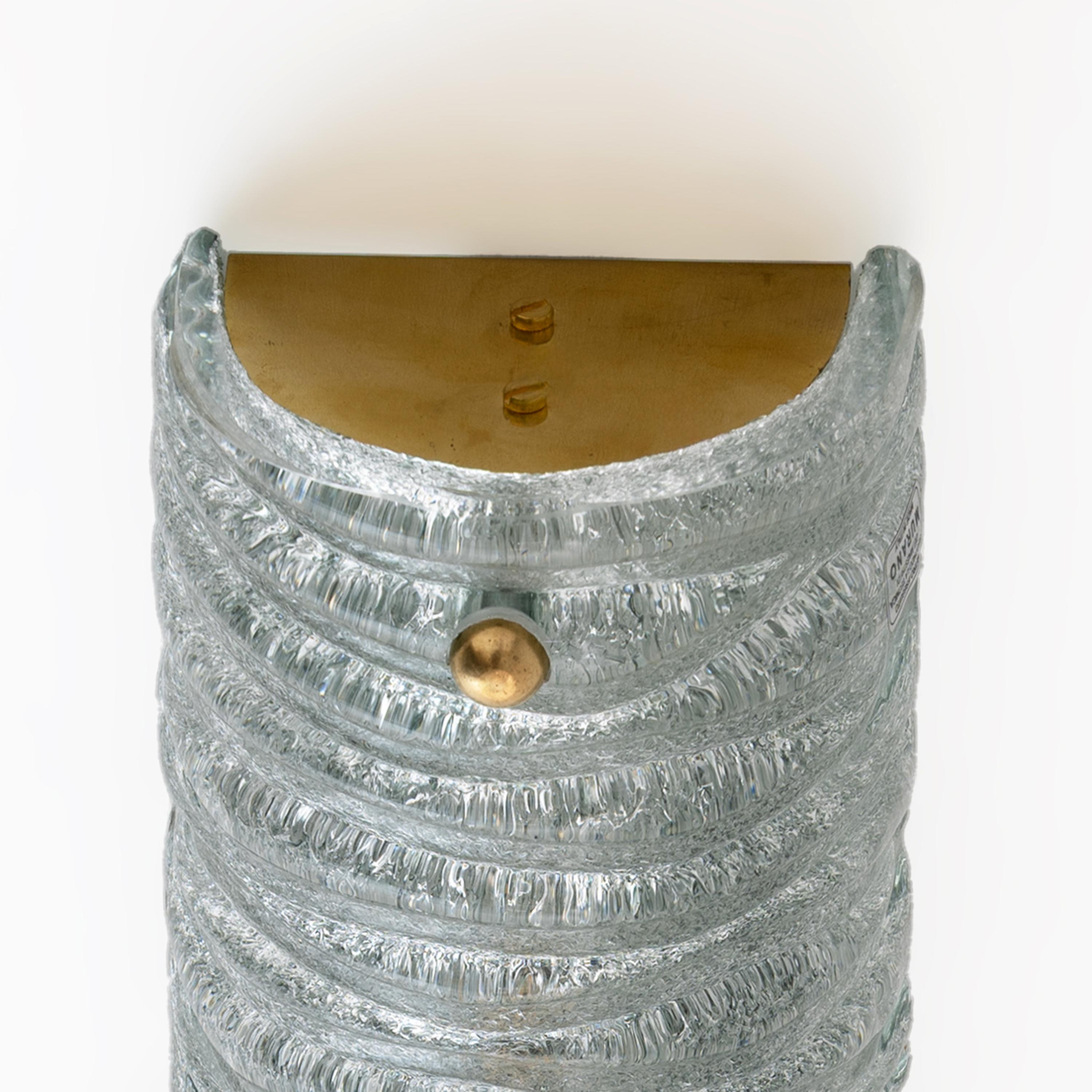 Pareja de candelabros de latón y cristal de Murano estilo Art Decó de Barovier & Toso en venta 2