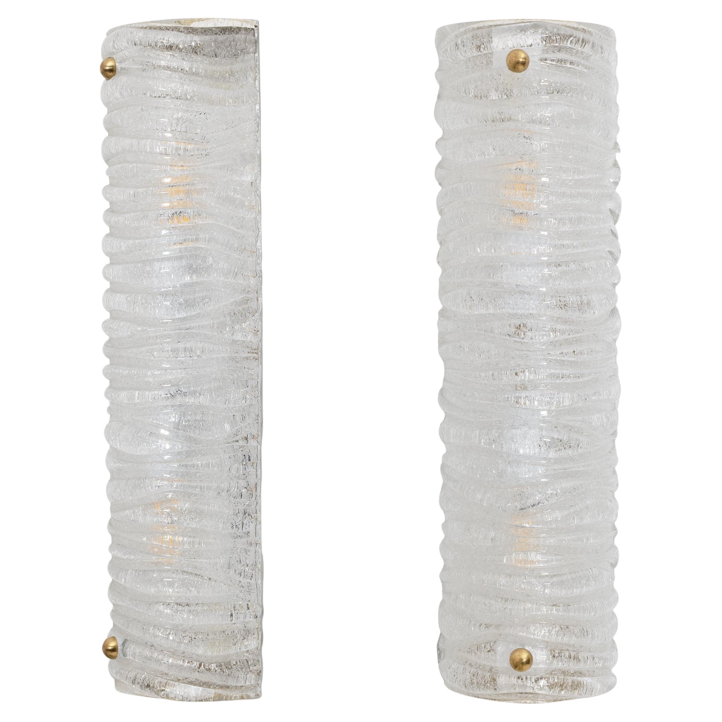 Pair of Barovier & Toso Art Decò Style Brass and Textured Murano Glass Sconces