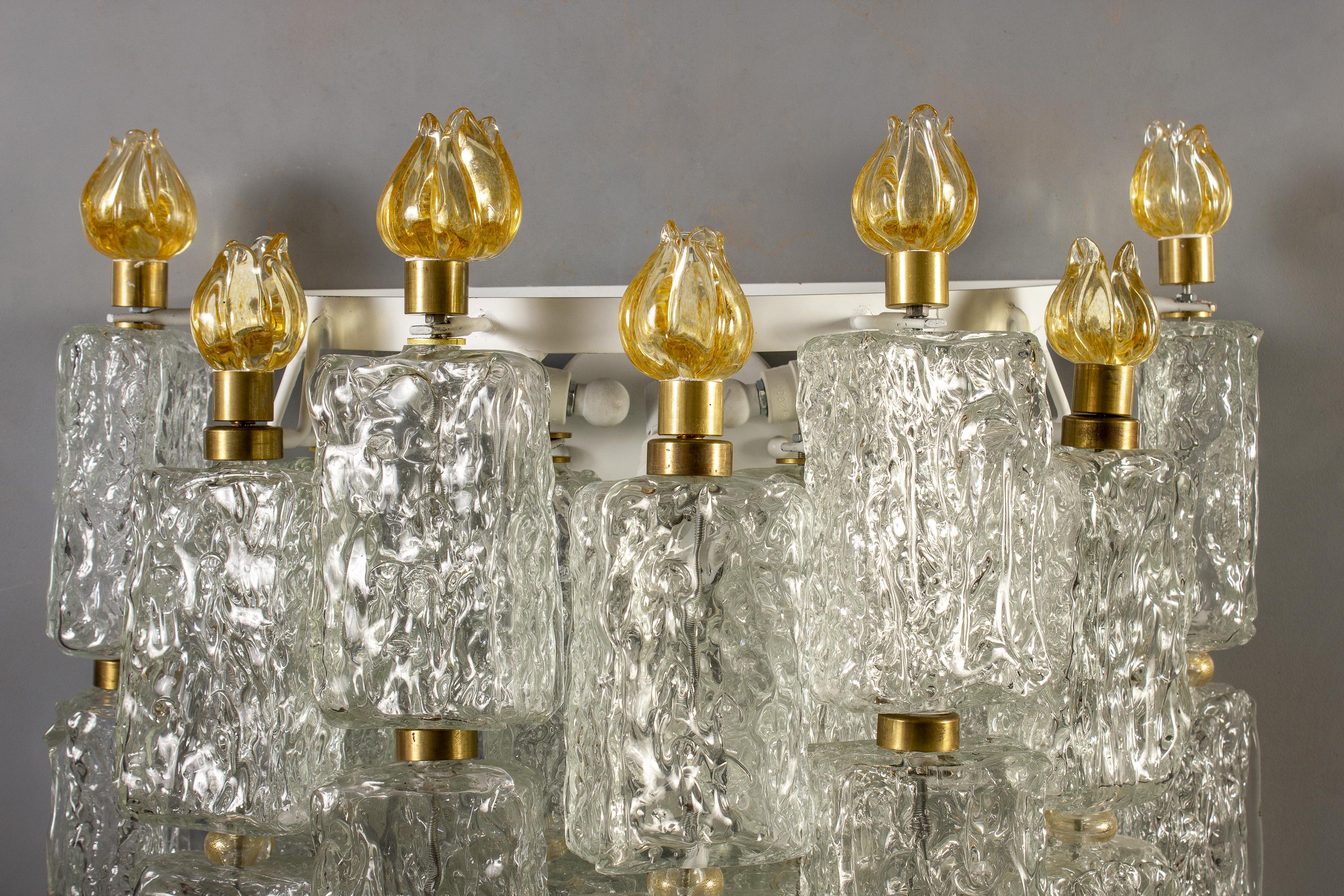 Pair of Barovier & Toso Glass Blocks with Gold Tulip Sconces, 1940 In Excellent Condition For Sale In Rome, IT
