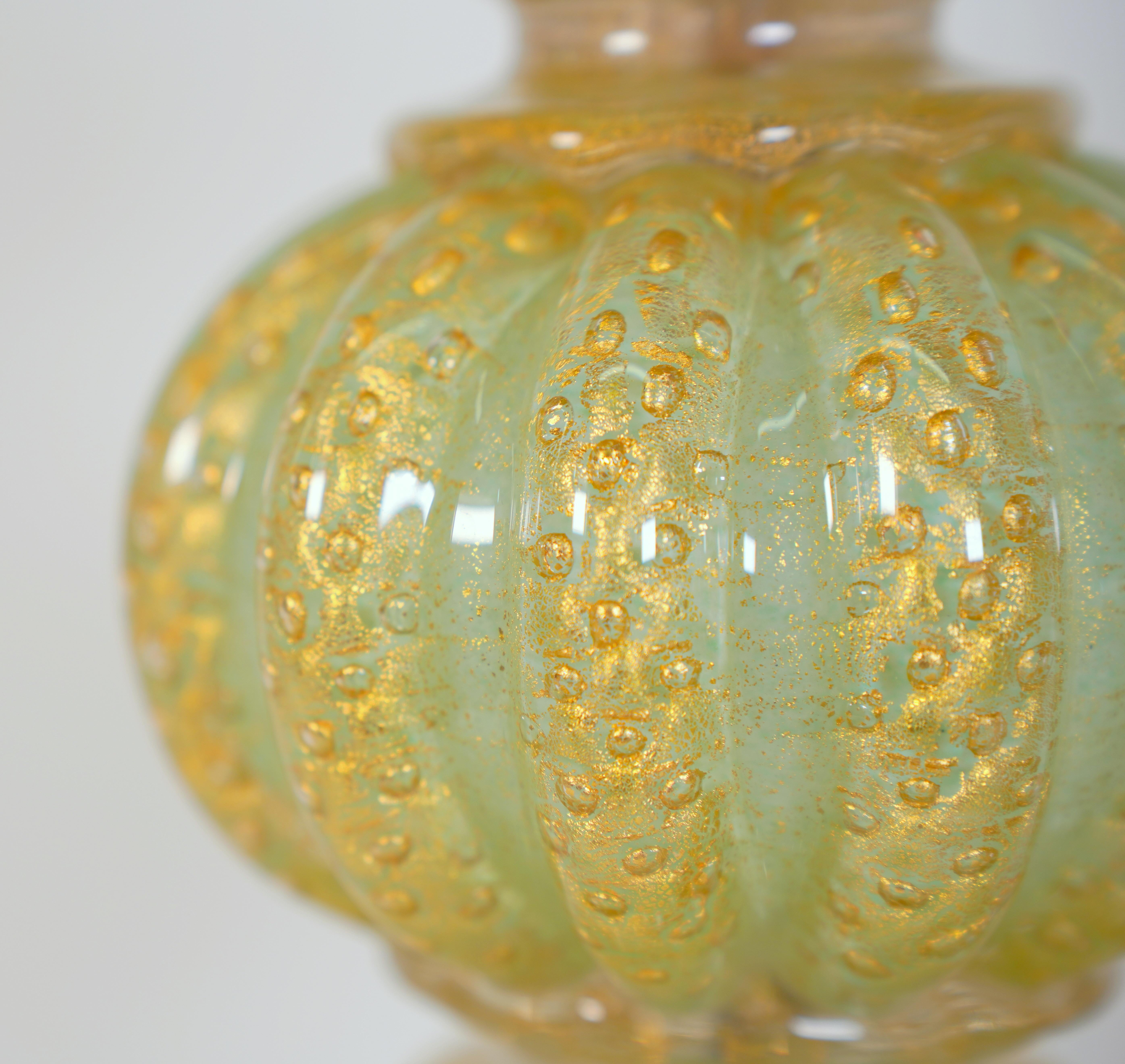 XX secolo Coppia di lampade in vetro di Murano Barovier&Toso con base in lucite in vendita