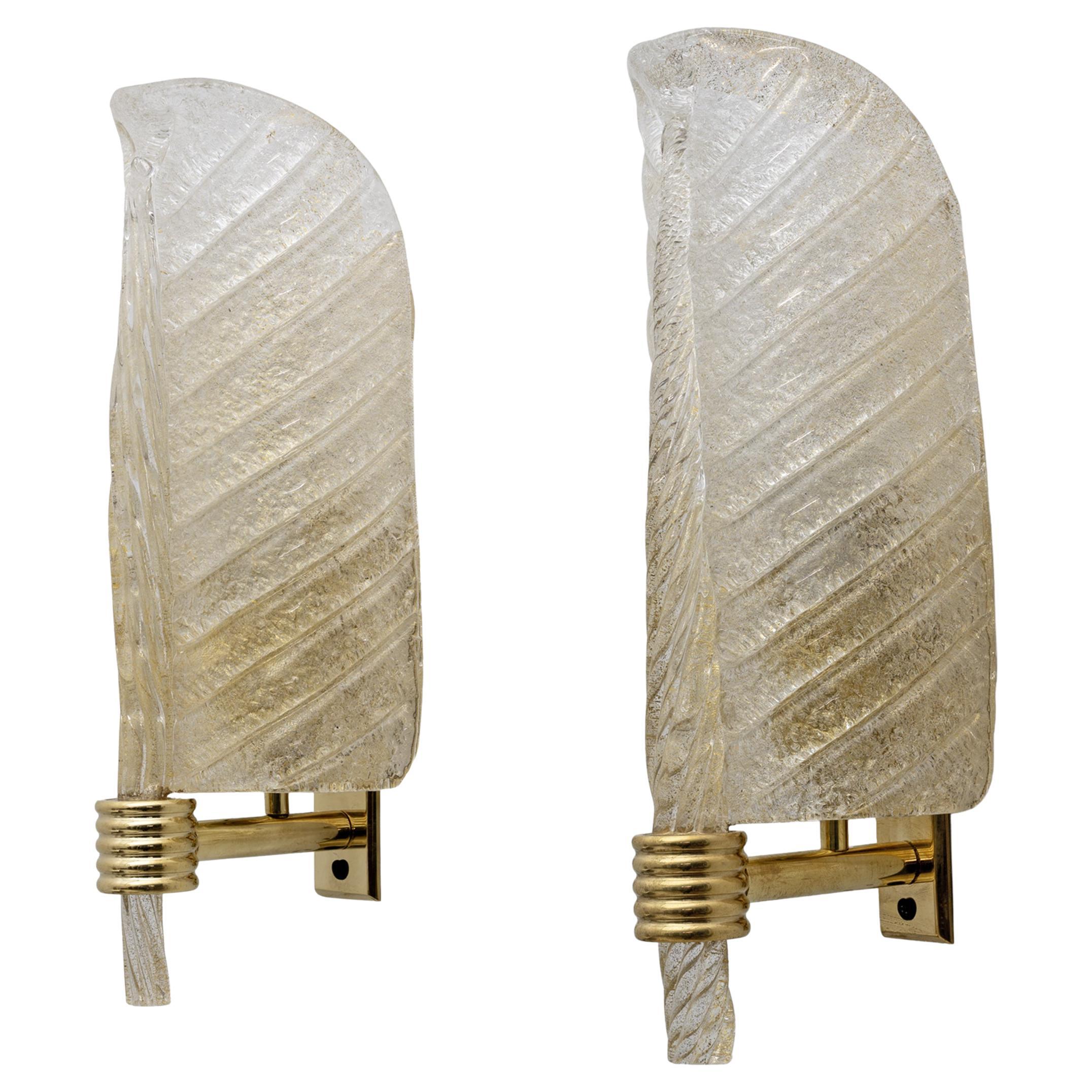 Pair of Barovier & Toso Style Mid-Century "Graniglia" Murano Glass Leaf Sconces