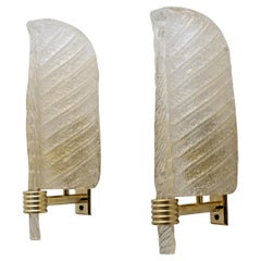Pair of Barovier & Toso Style Mid-Century "Graniglia" Murano Glass Leaf Sconces