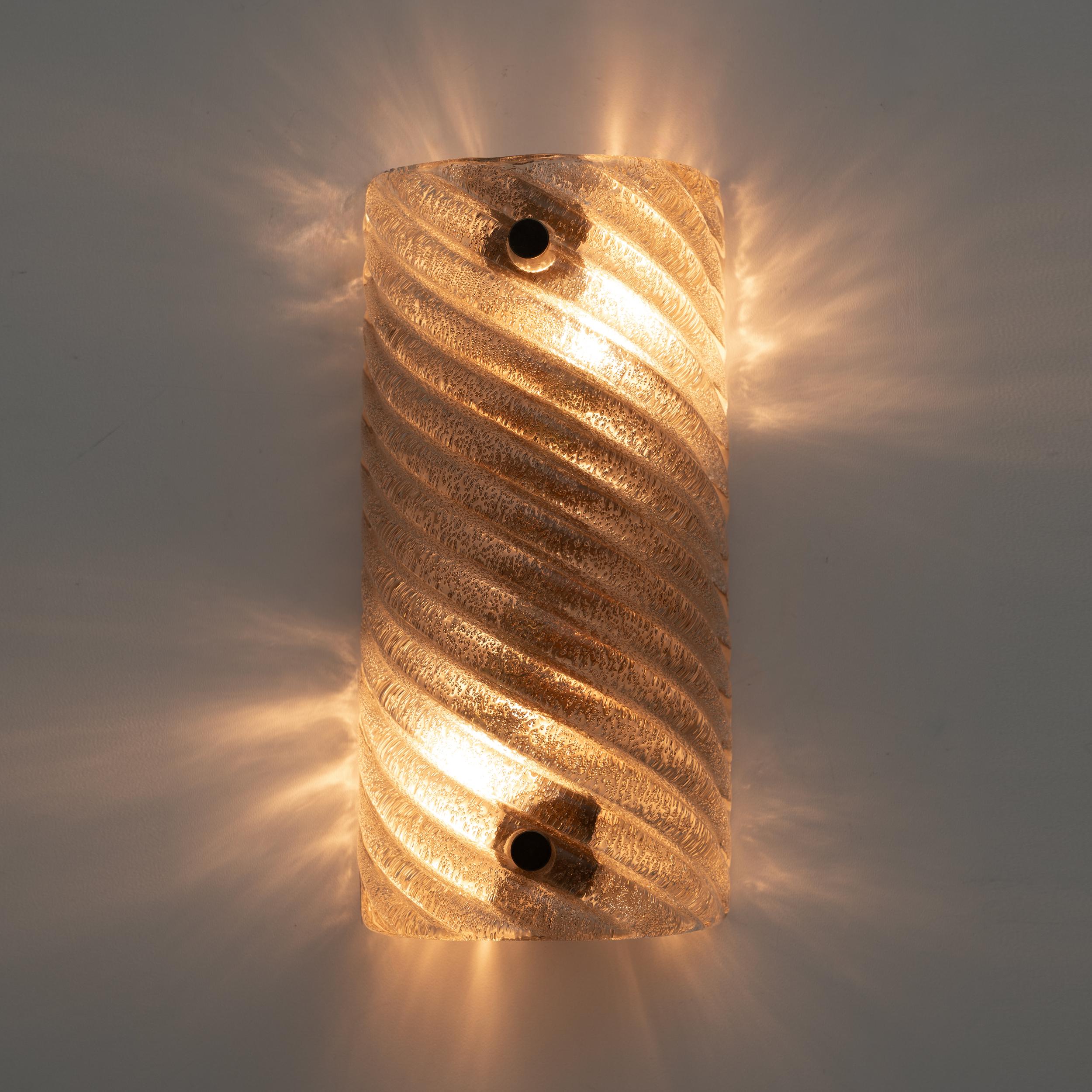 Italian Pair of Barovier & Toso Style Modern Murano Glass Smoked Twisted Sconces /cm H25 For Sale