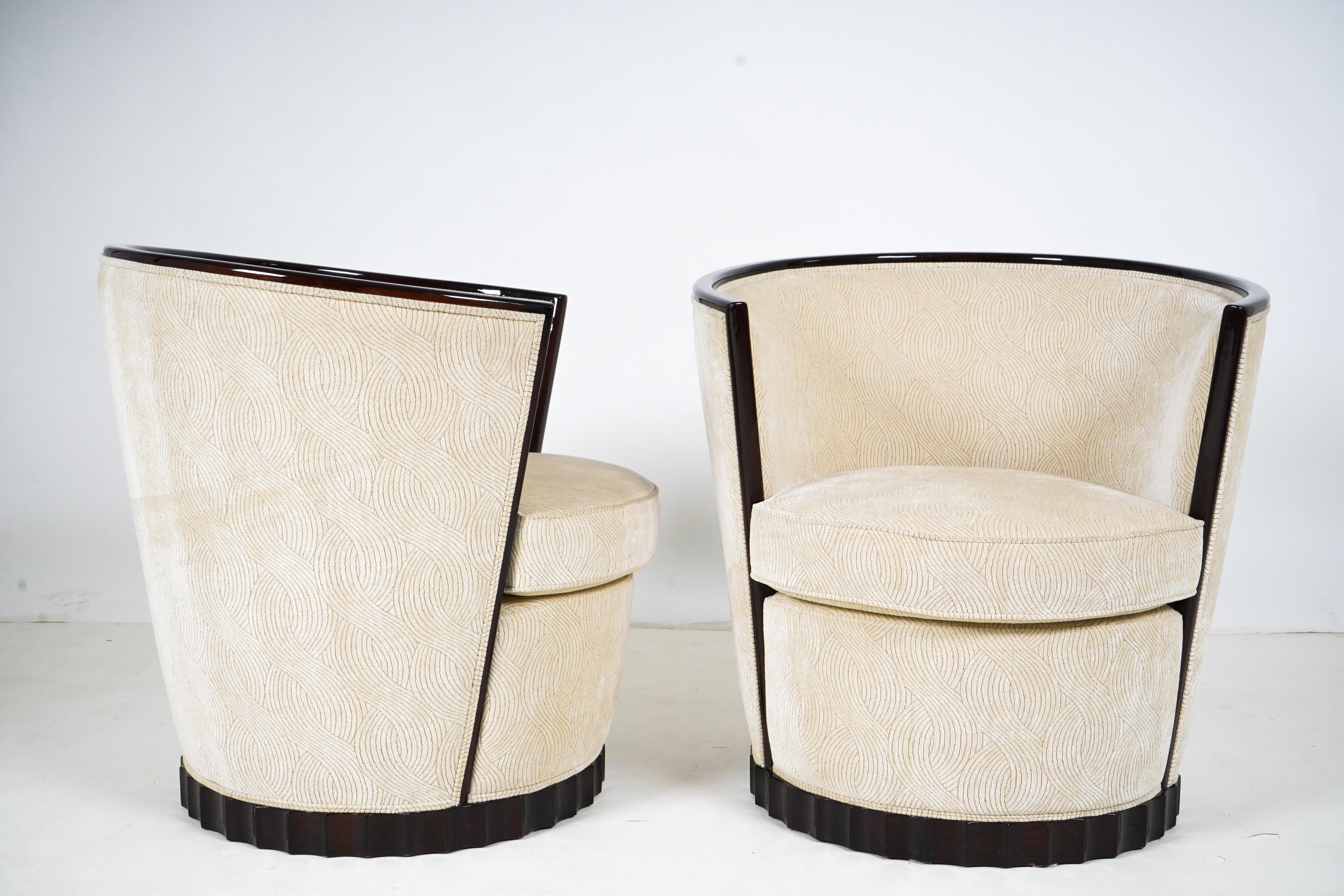 Veneer Pair of Barrel-Back Art Deco Armchairs