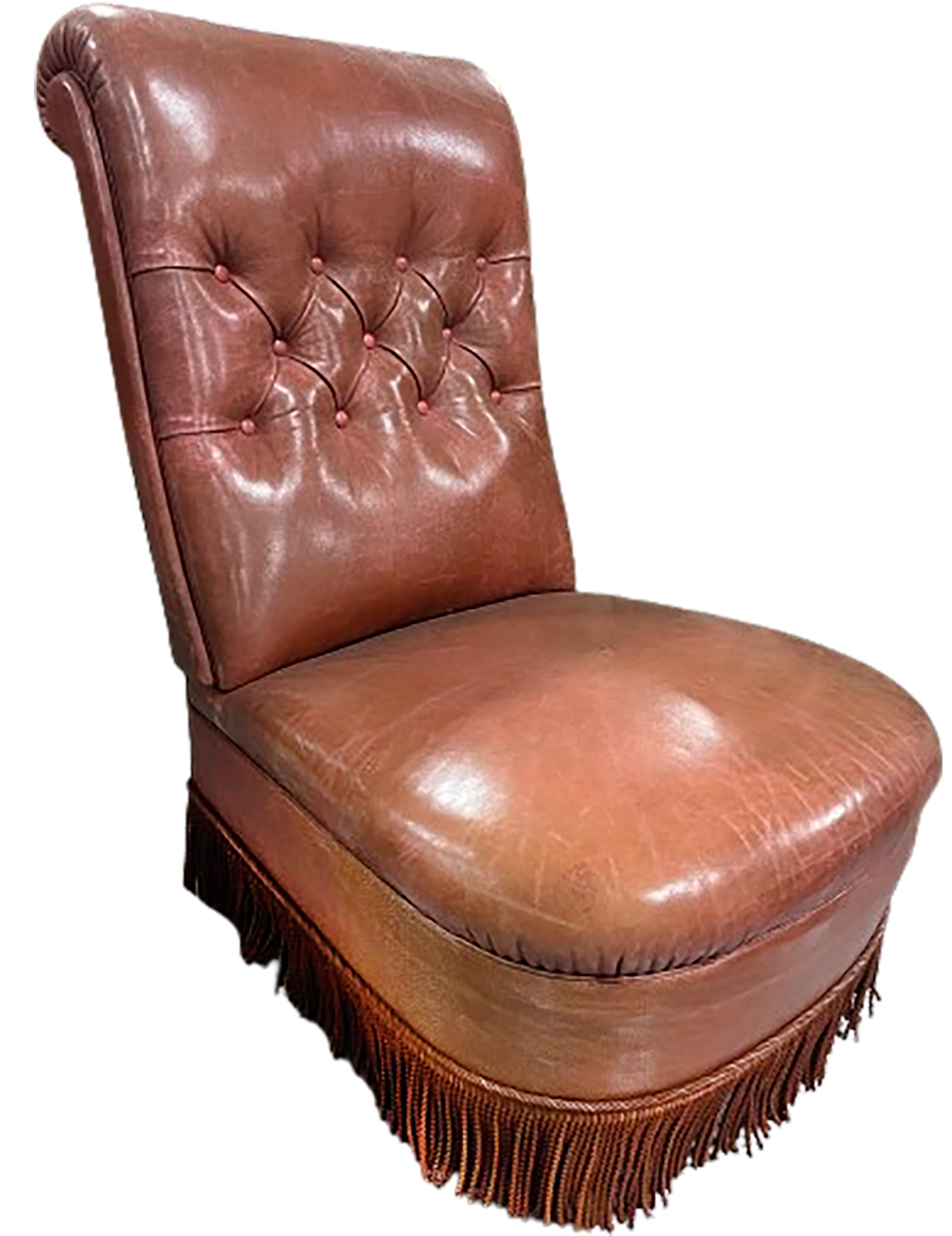 Unknown Pair of Barrel Leather Upholstered Slipper Chairs For Sale