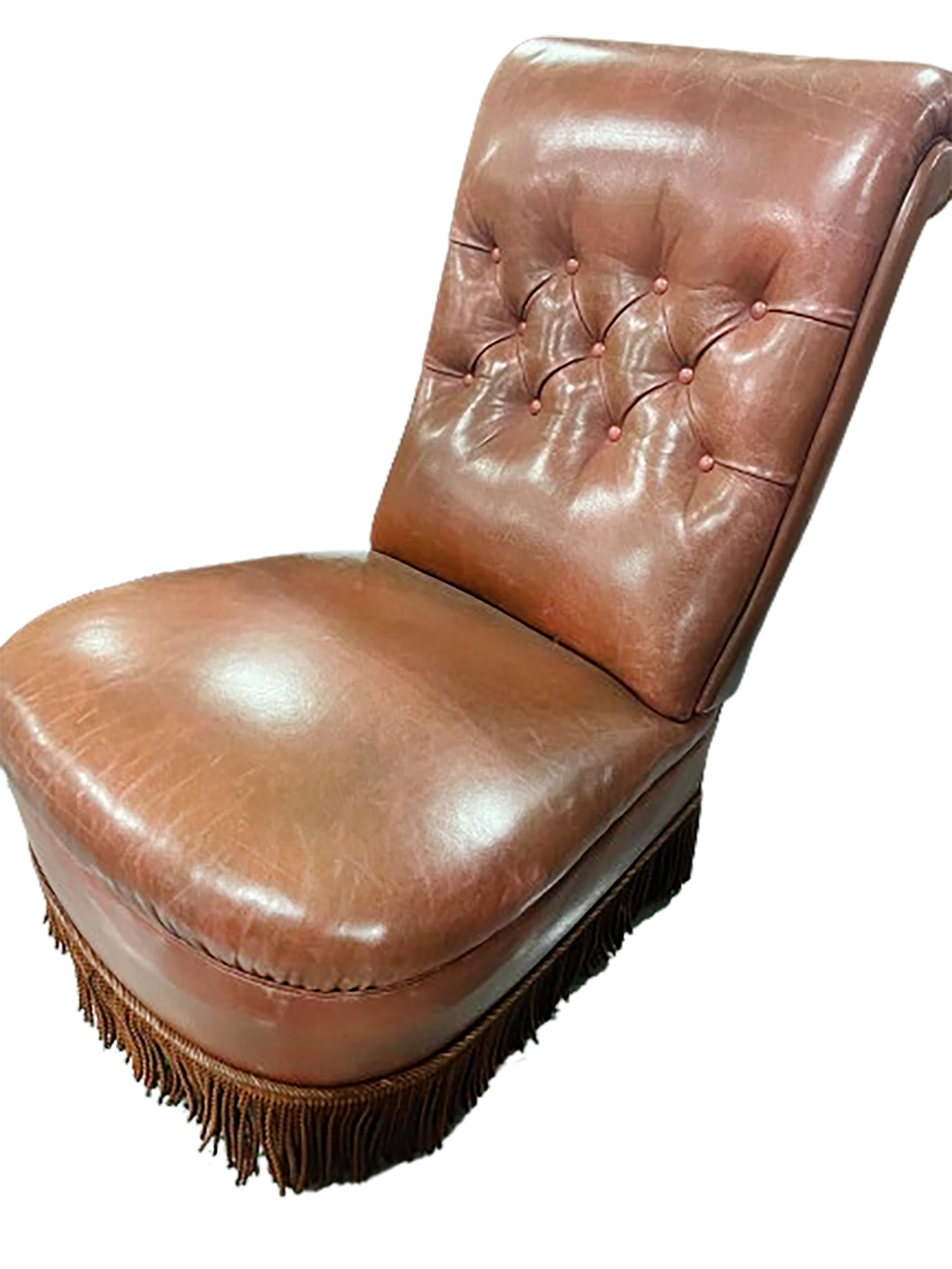 Pair of Barrel Leather Upholstered Slipper Chairs In Good Condition For Sale In Dallas, TX