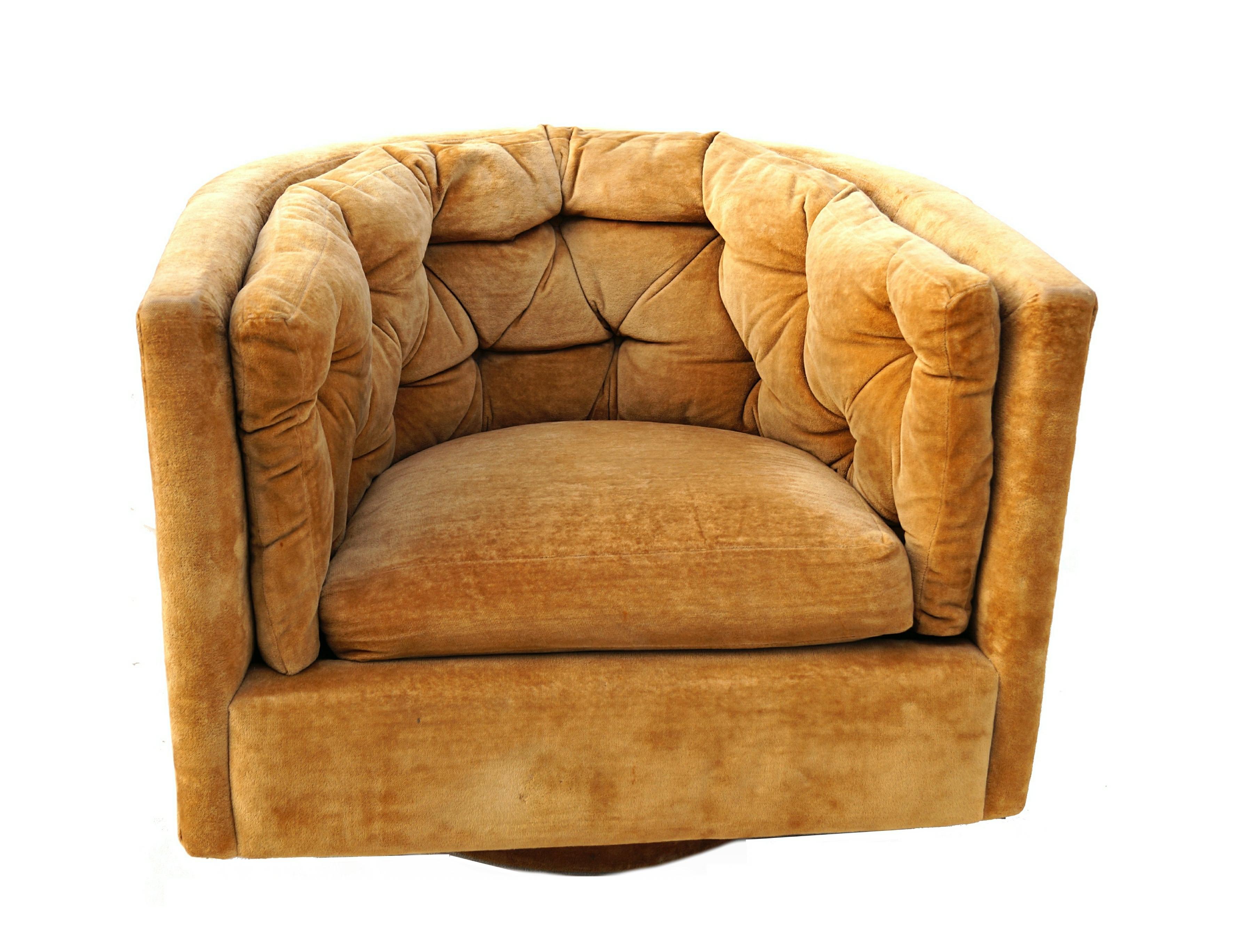 Late 20th Century Pair of Barrel Swivel Chairs in the Manner of Milo Baughman