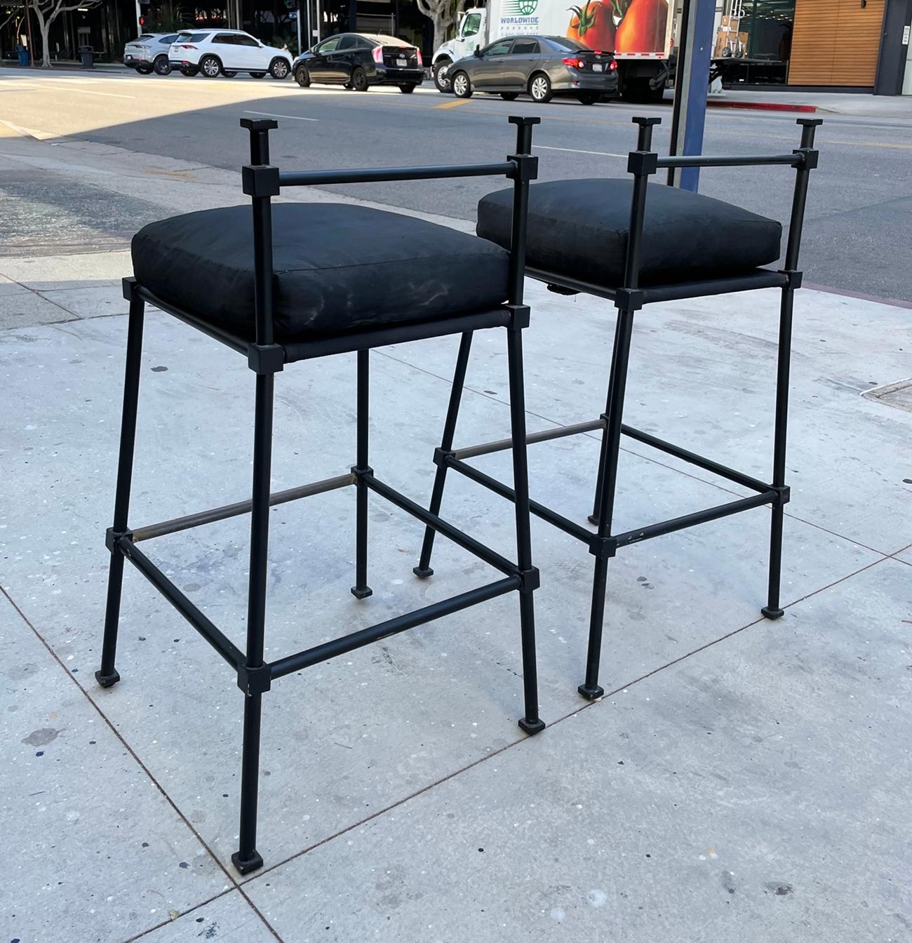 Pair of Barstools in Solid Steel in Powder Black Finish For Sale 4