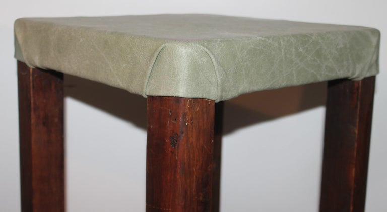 Pair of Barstools with Sage Green Leather Seats In Good Condition For Sale In Los Angeles, CA