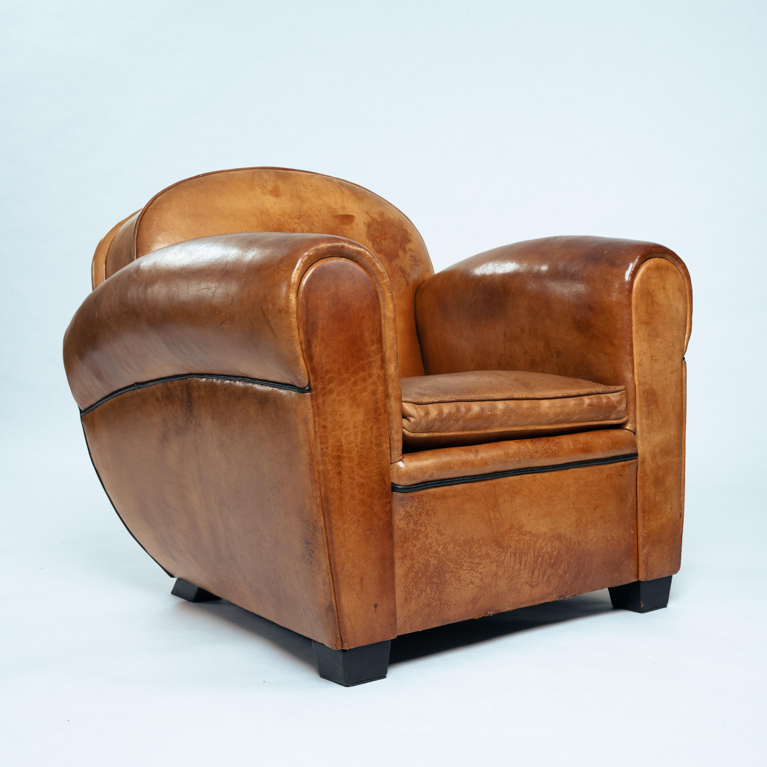 Late 20th Century Pair of Bart van Bekhoven lounge club chairs by Artistiek, The Netherlands 1990s For Sale