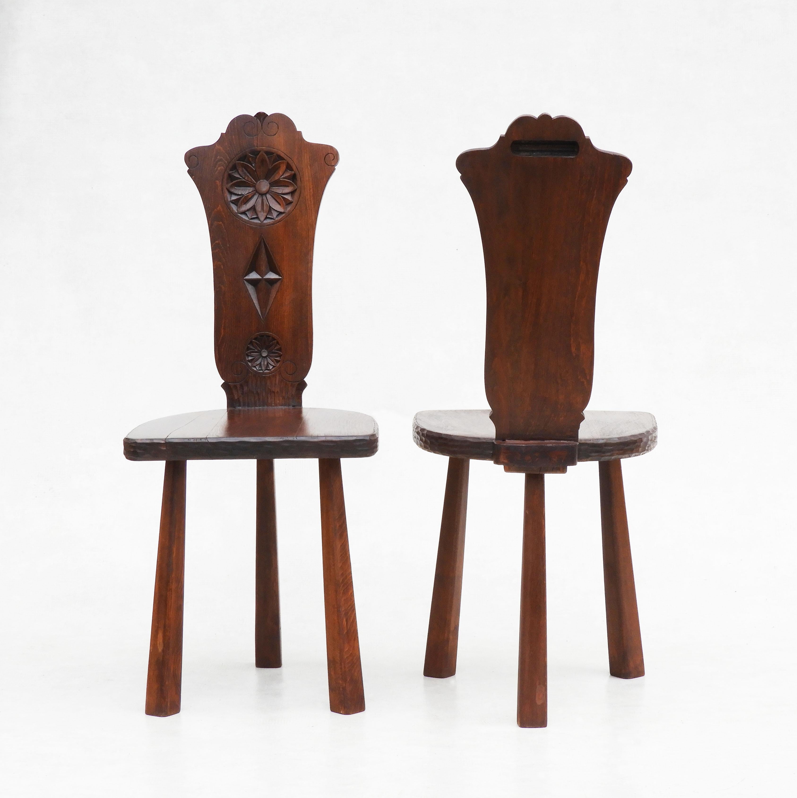 Oak Pair of Basque Tripod Chairs 1950s European Folk Art For Sale