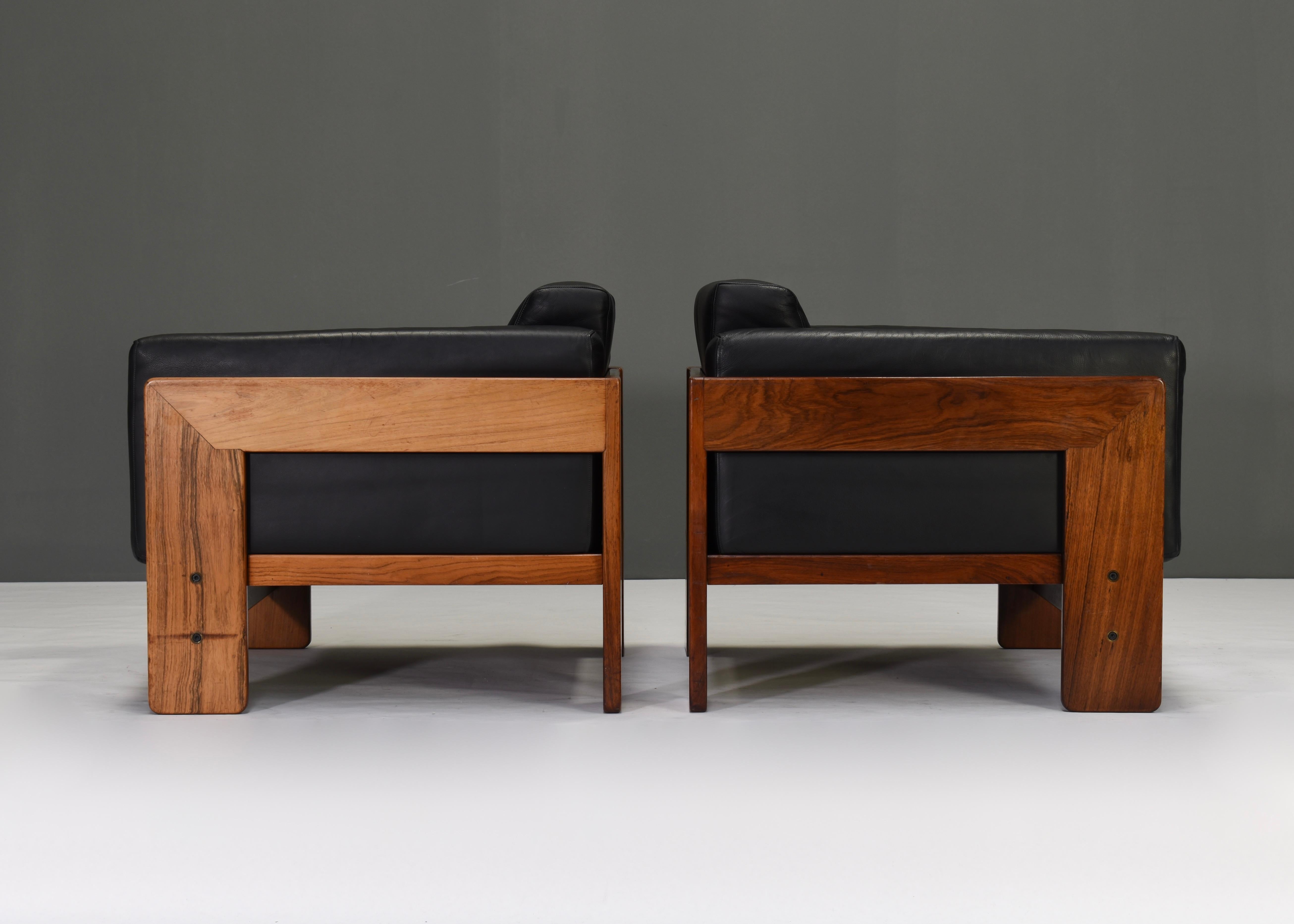 Mid-Century Modern Pair of Bastiano Chairs by Tobia Scarpa in Black Leather, Gavina, Italy, 1975
