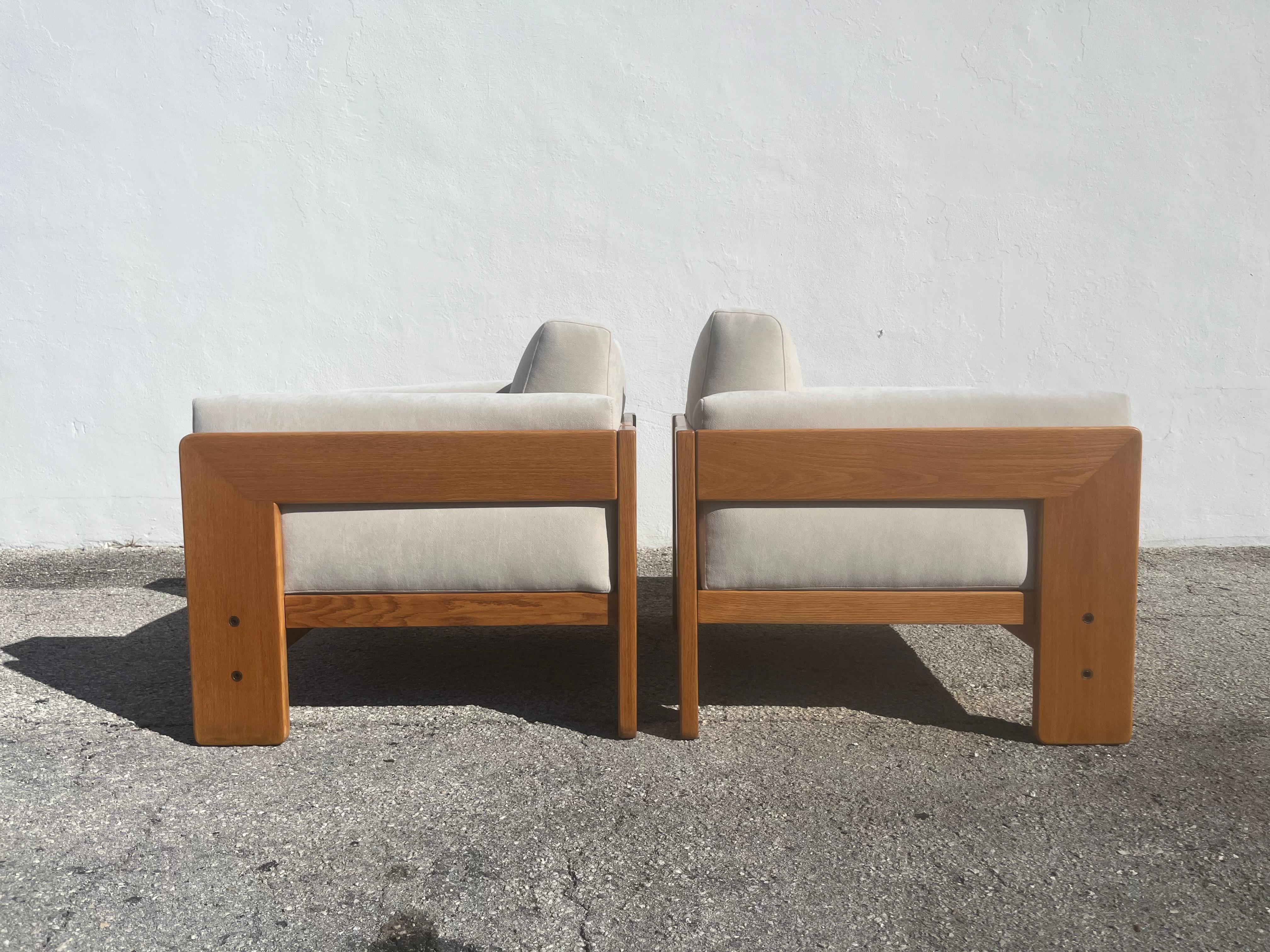 Pair of Bastiano Chairs by Tobia Scarpa, Knoll, Italy, Oak and Ivory 1979 12