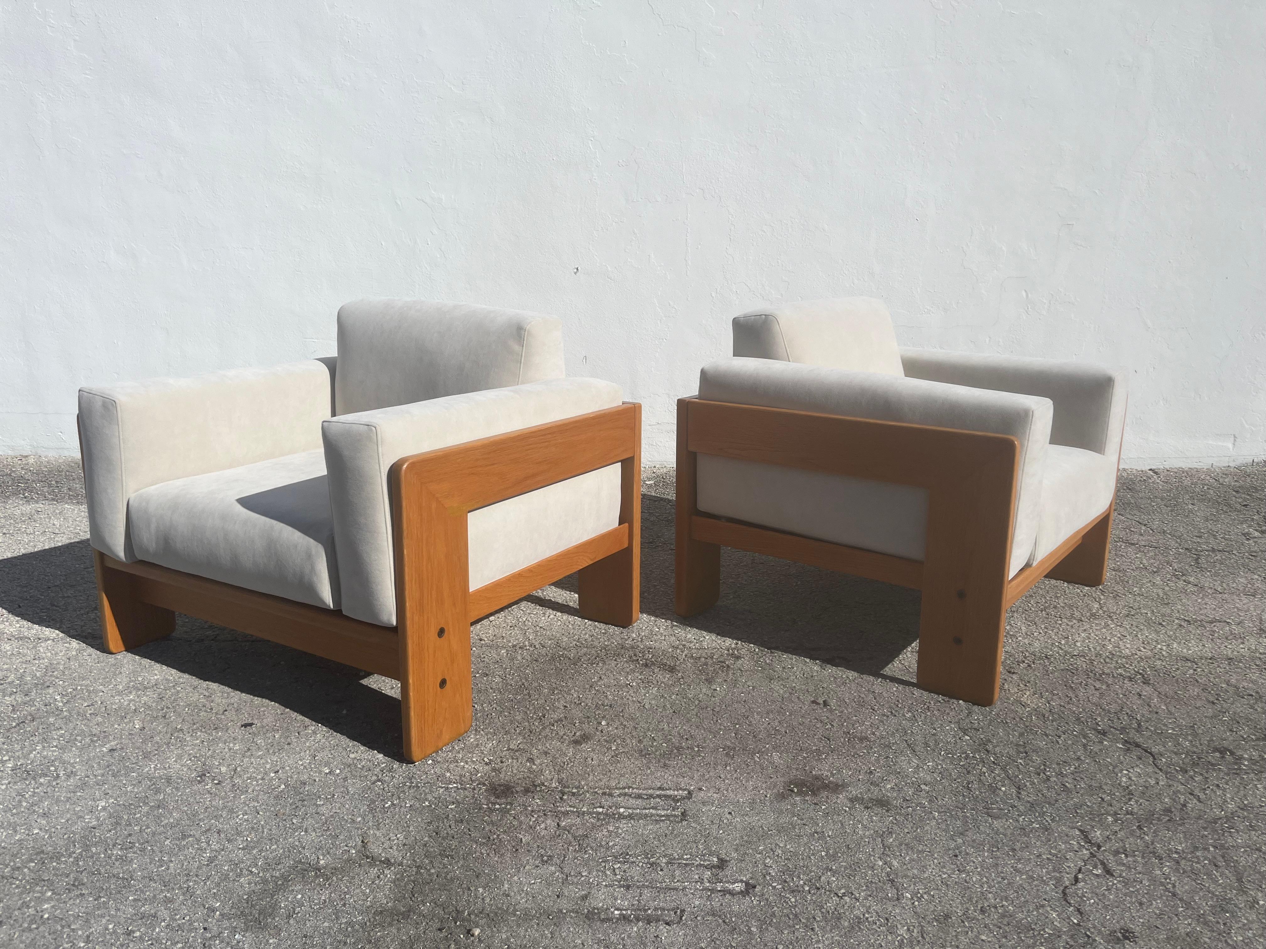Mid-Century Modern Pair of Bastiano Chairs by Tobia Scarpa, Knoll, Italy, Oak and Ivory 1979