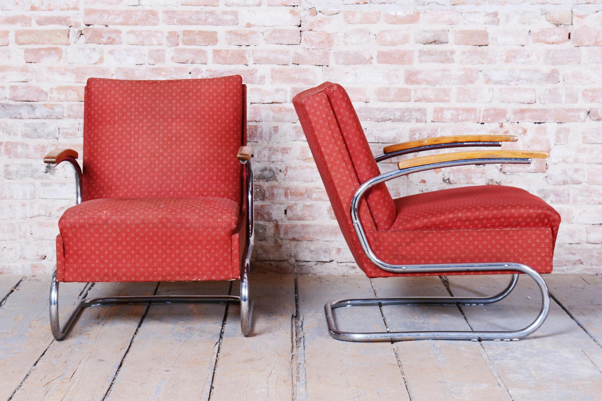 20th Century Pair of Bauhaus Armchairs, by M. Breuer, for Mücke-Melder, Chrome, Czech, 1930s For Sale