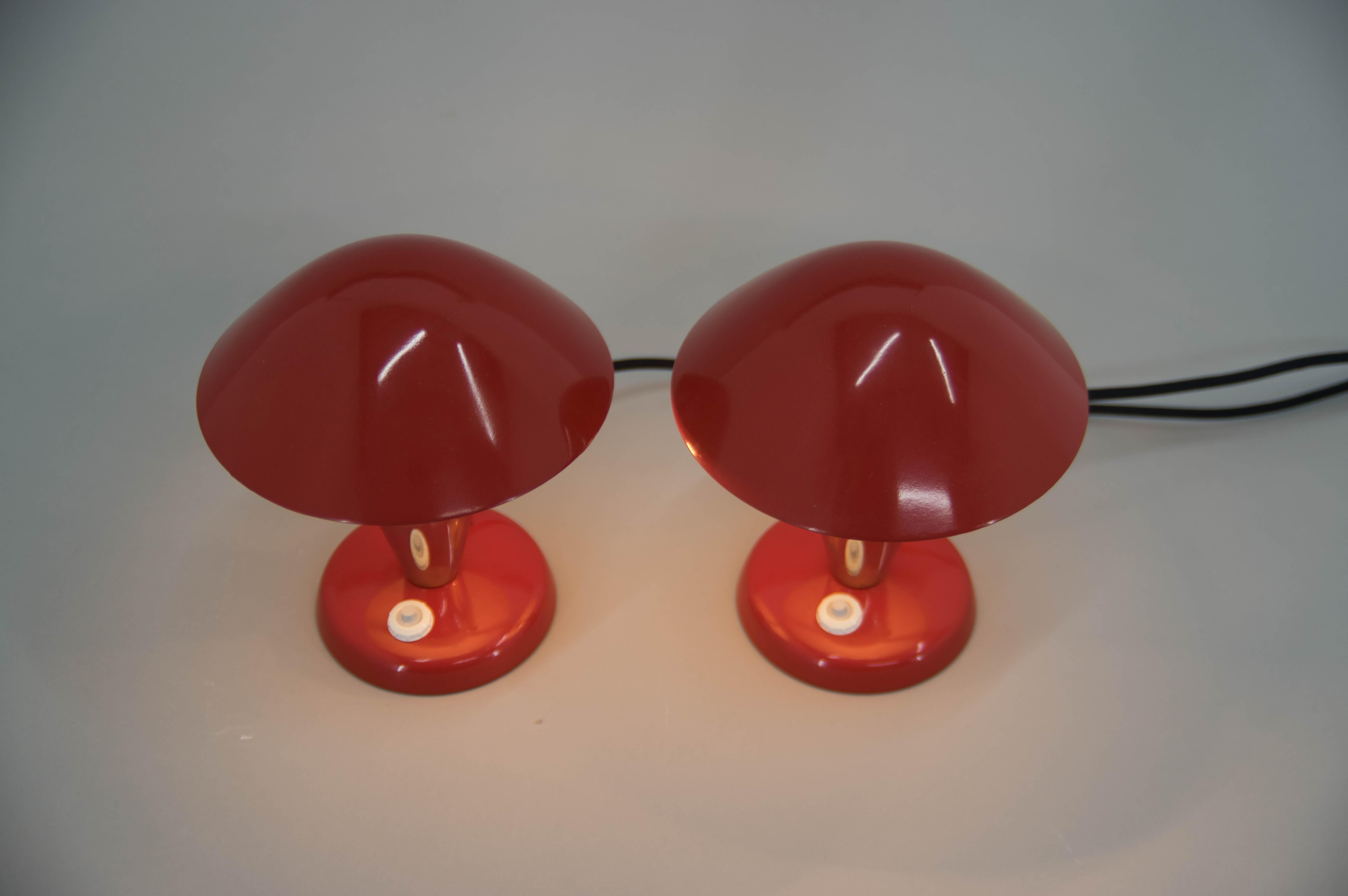 Czech Pair of Bauhaus Bedside Lamps with Flexible Shade, 1930s, Restored For Sale
