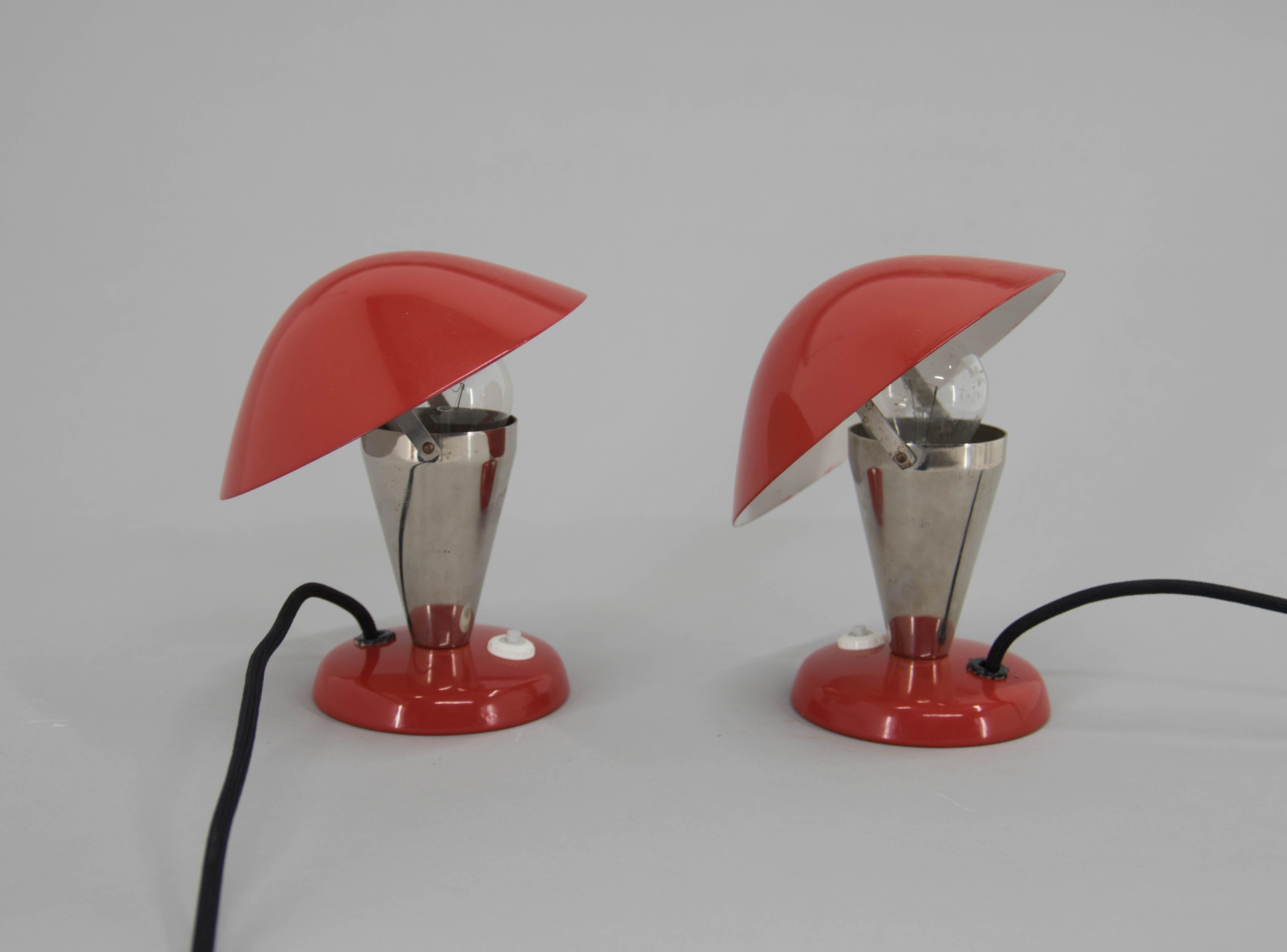 Pair of Bauhaus Bedside Lamps with Flexible Shade, 1930s, Restored For Sale 2