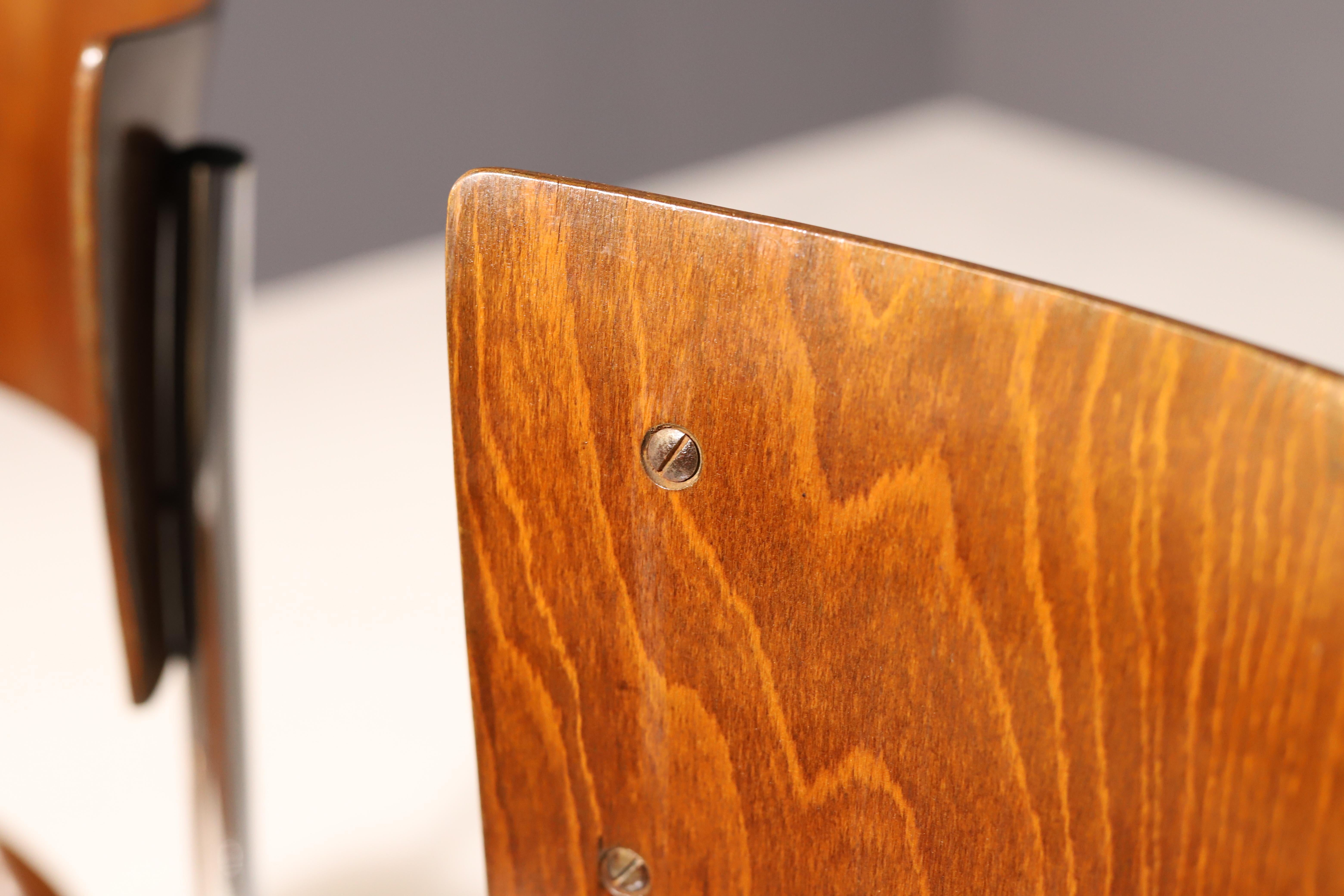 Pareja de sillas Bauhaus S43 de Mart Stam para Kovona, años 50 en venta 7