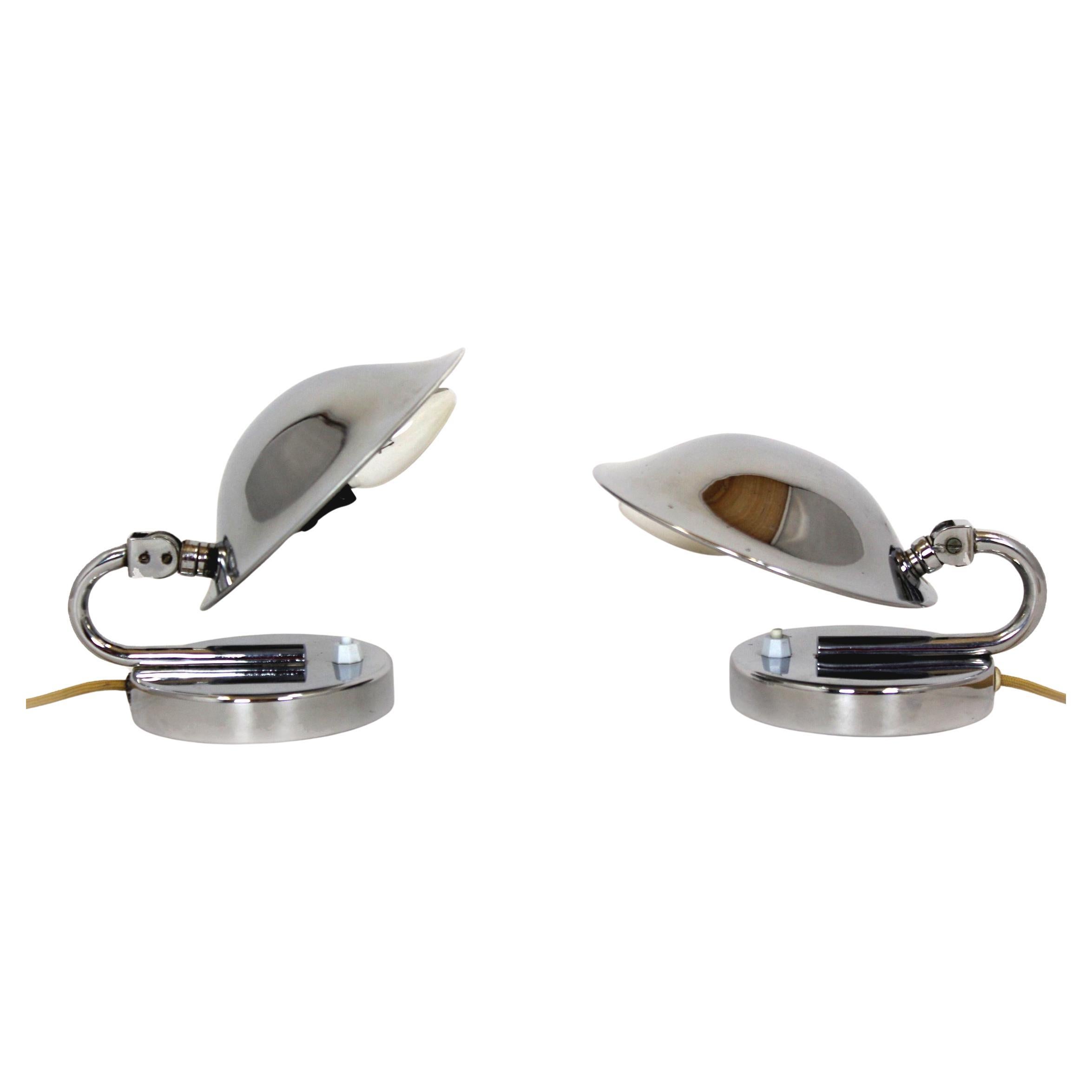 Pair of Bauhaus Chrome Bedside Table Lamps from Napako, Czechoslovakia, 1930s im Angebot