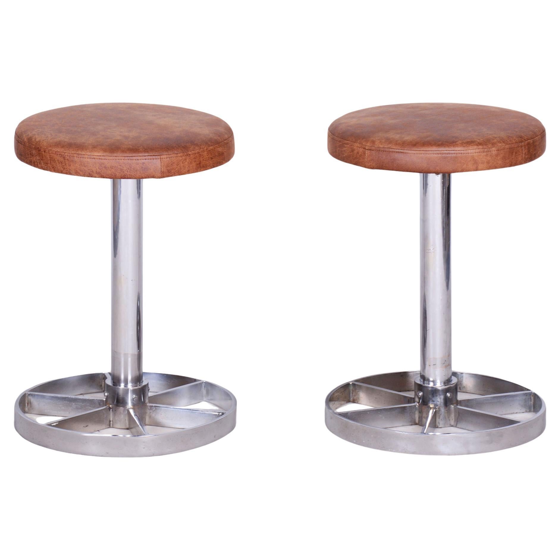 Pair of Bauhaus Chrome-Plated Steel Stools, Brown Leather, Czech, 1930-1939 For Sale