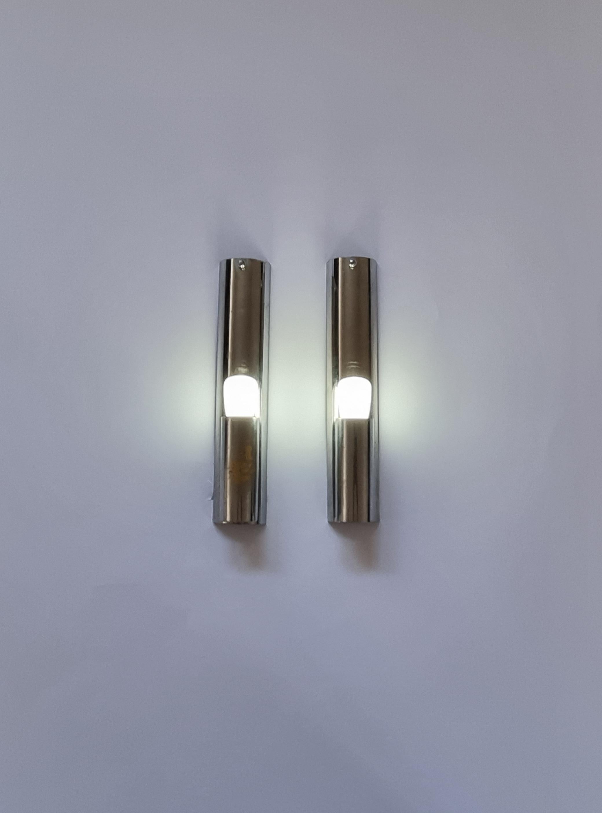 Pair of Bauhaus Functionalism Wall Lamps, 1930s 6