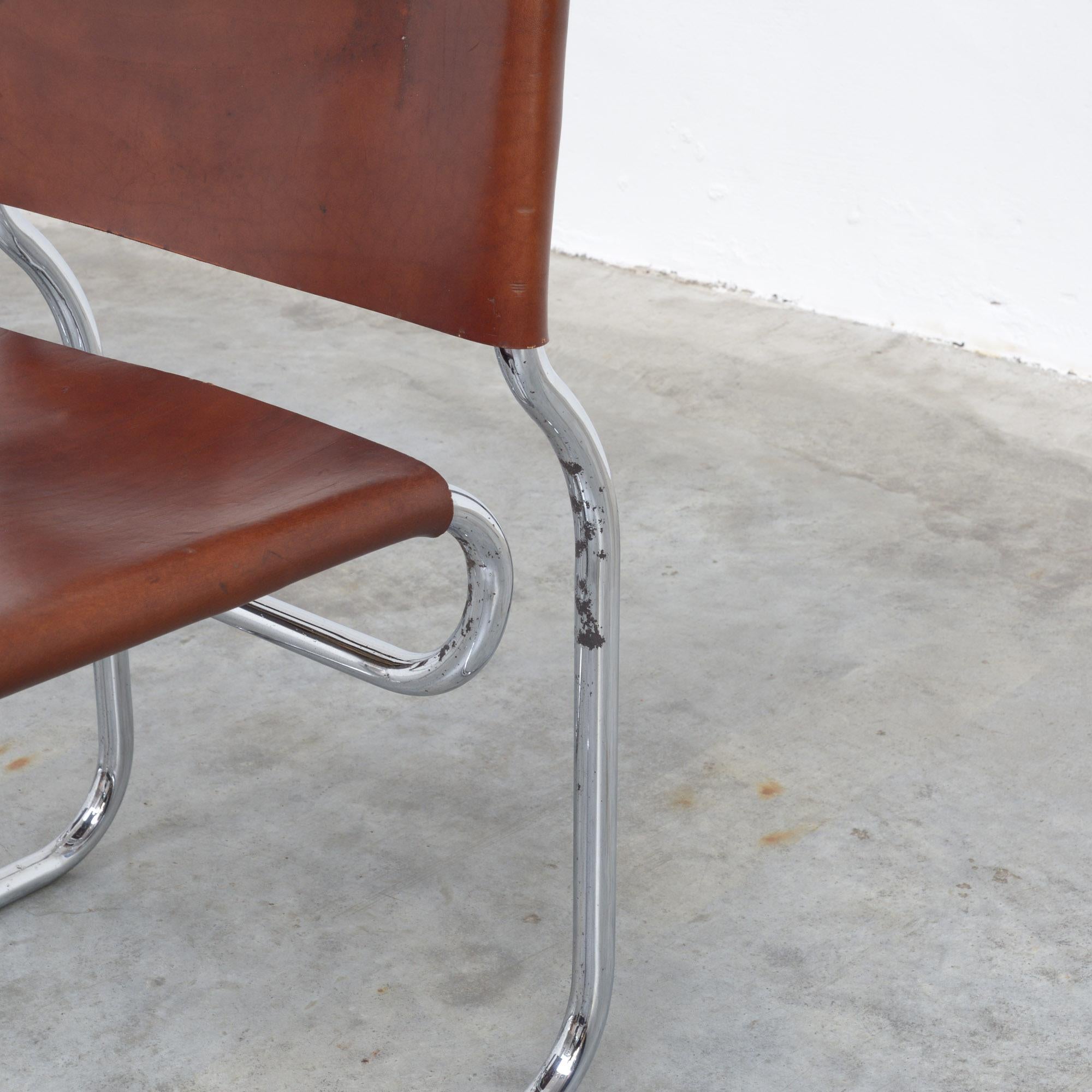 Pair of Bauhaus Inspired Tubular Chairs 1