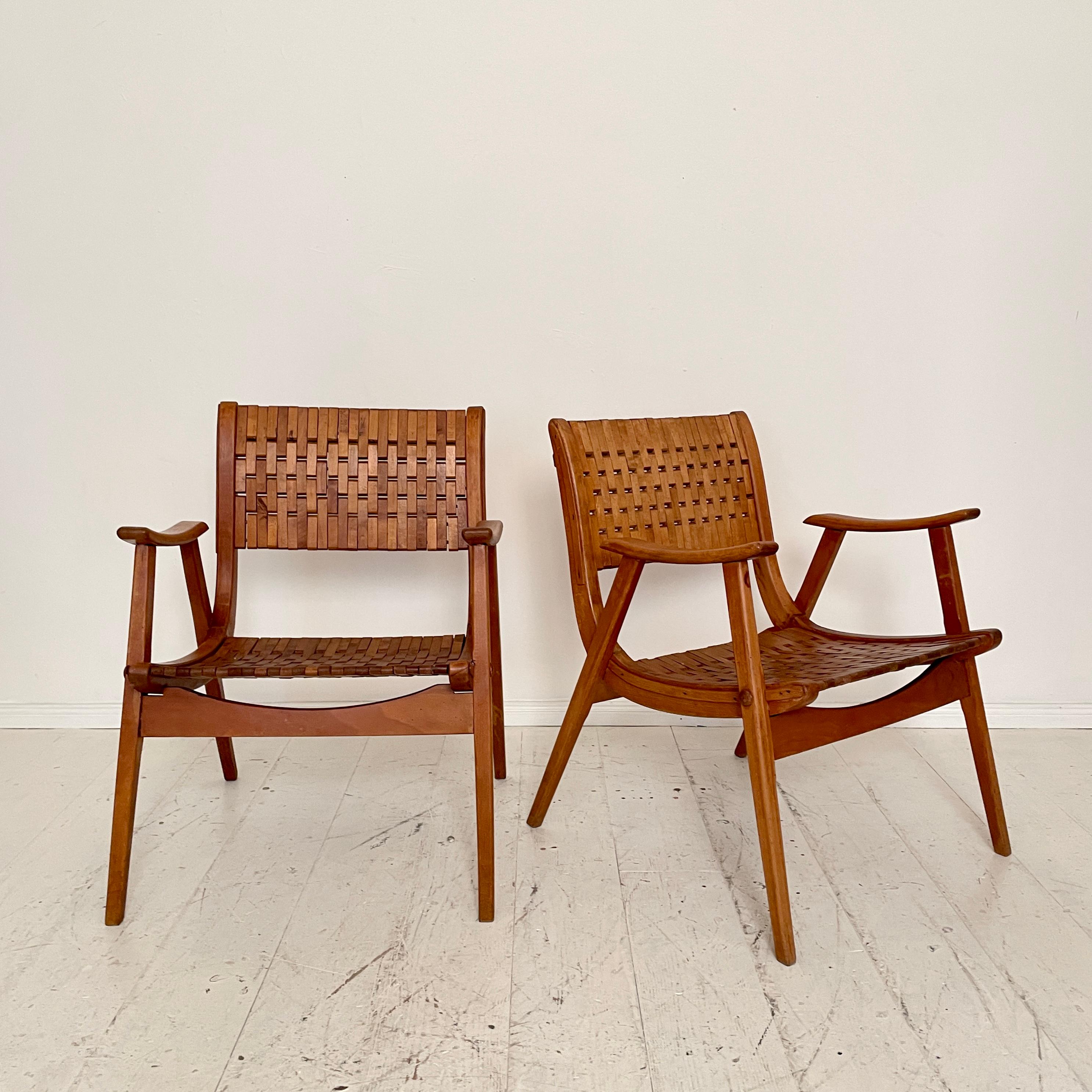 Pair of Bauhaus Lounge Chairs by Erich Dieckmann for Gelenka in Beechwood, 1930s 6