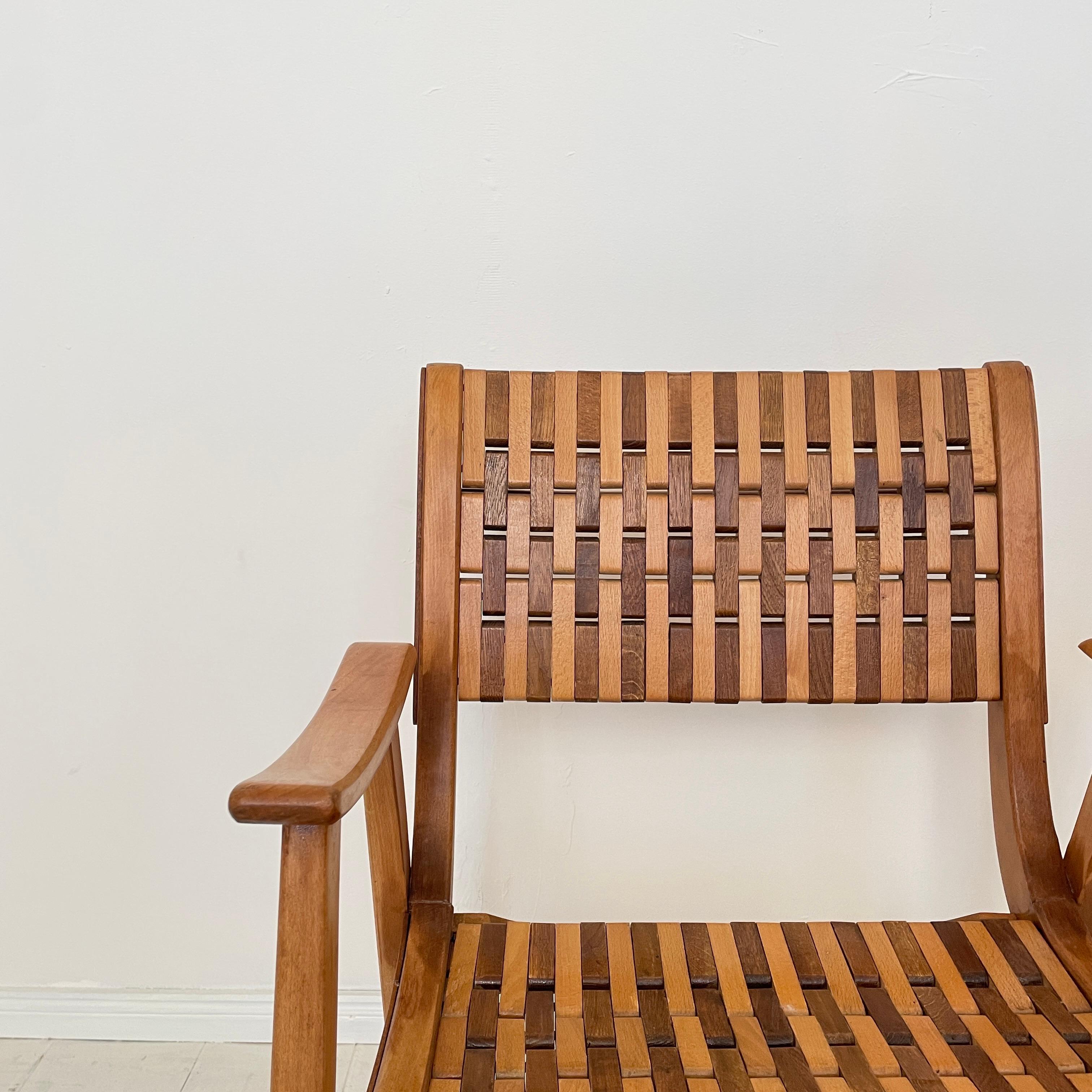 Pair of Bauhaus Lounge Chairs by Erich Dieckmann for Gelenka in Beechwood, 1930s 8