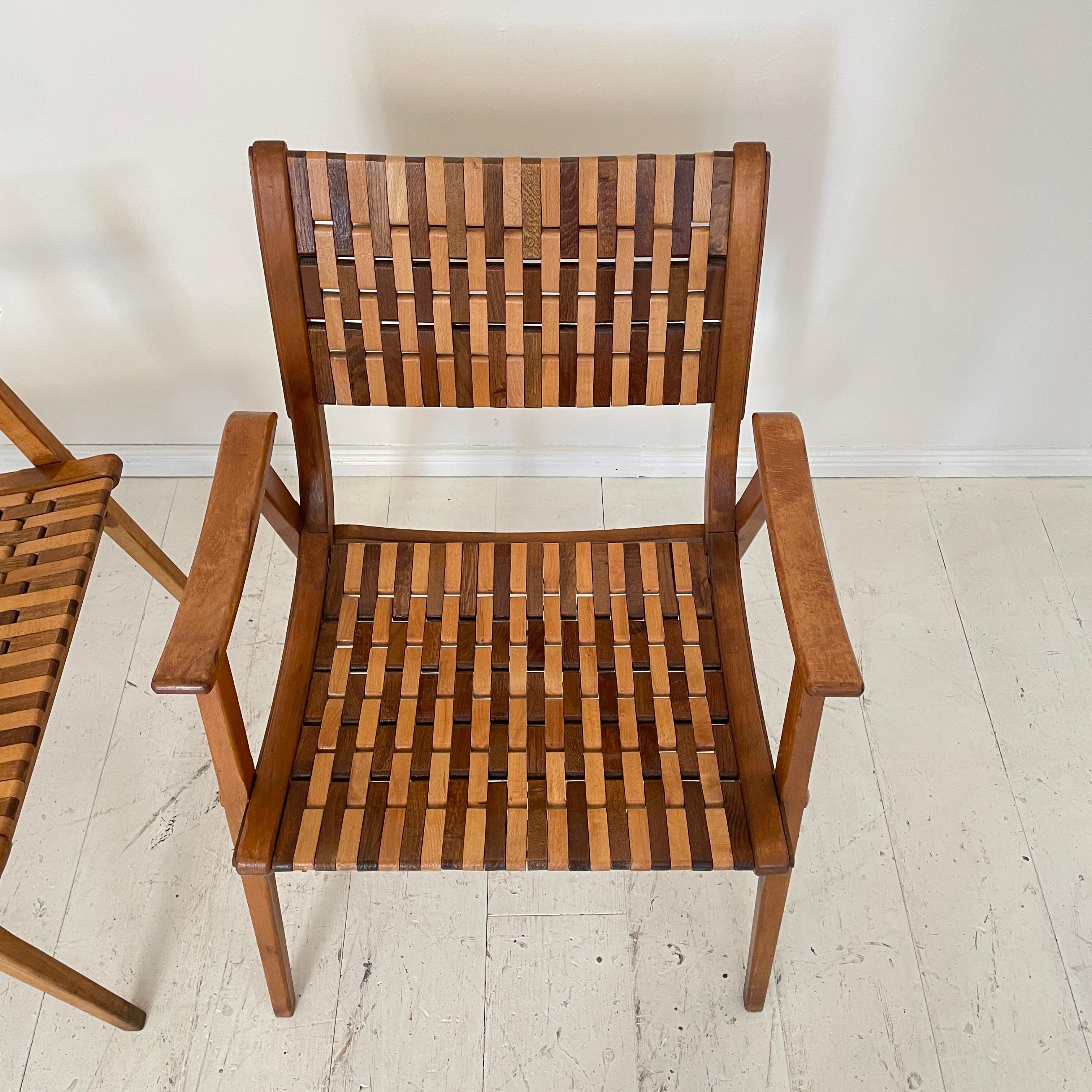 Pair of Bauhaus Lounge Chairs by Erich Dieckmann for Gelenka in Beechwood, 1930s 10