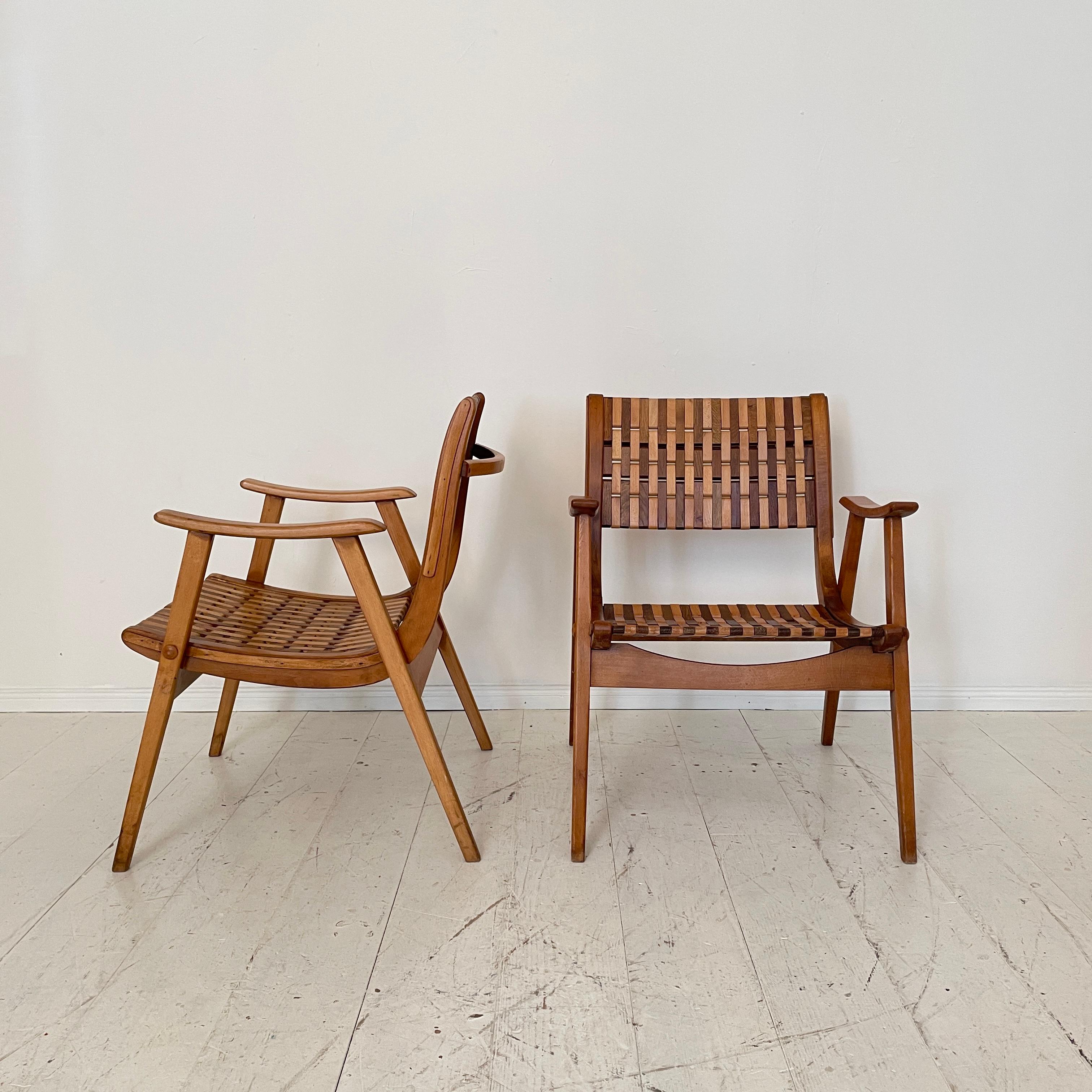 Oak Pair of Bauhaus Lounge Chairs by Erich Dieckmann for Gelenka in Beechwood, 1930s
