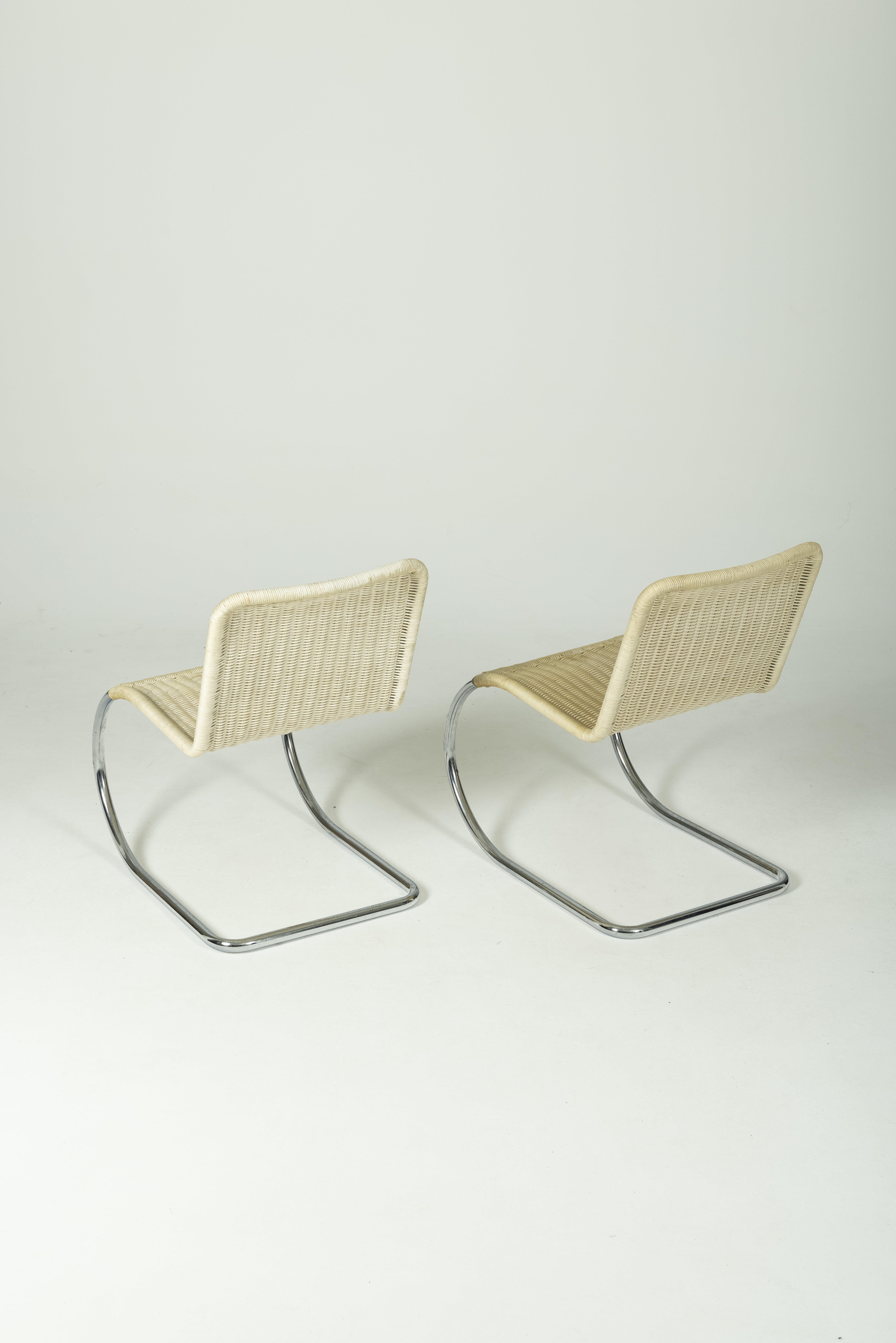 Metal Pair of Bauhaus MR10 Lounge Chairs by Ludwig Mies Van Der Rohe, 1920s
