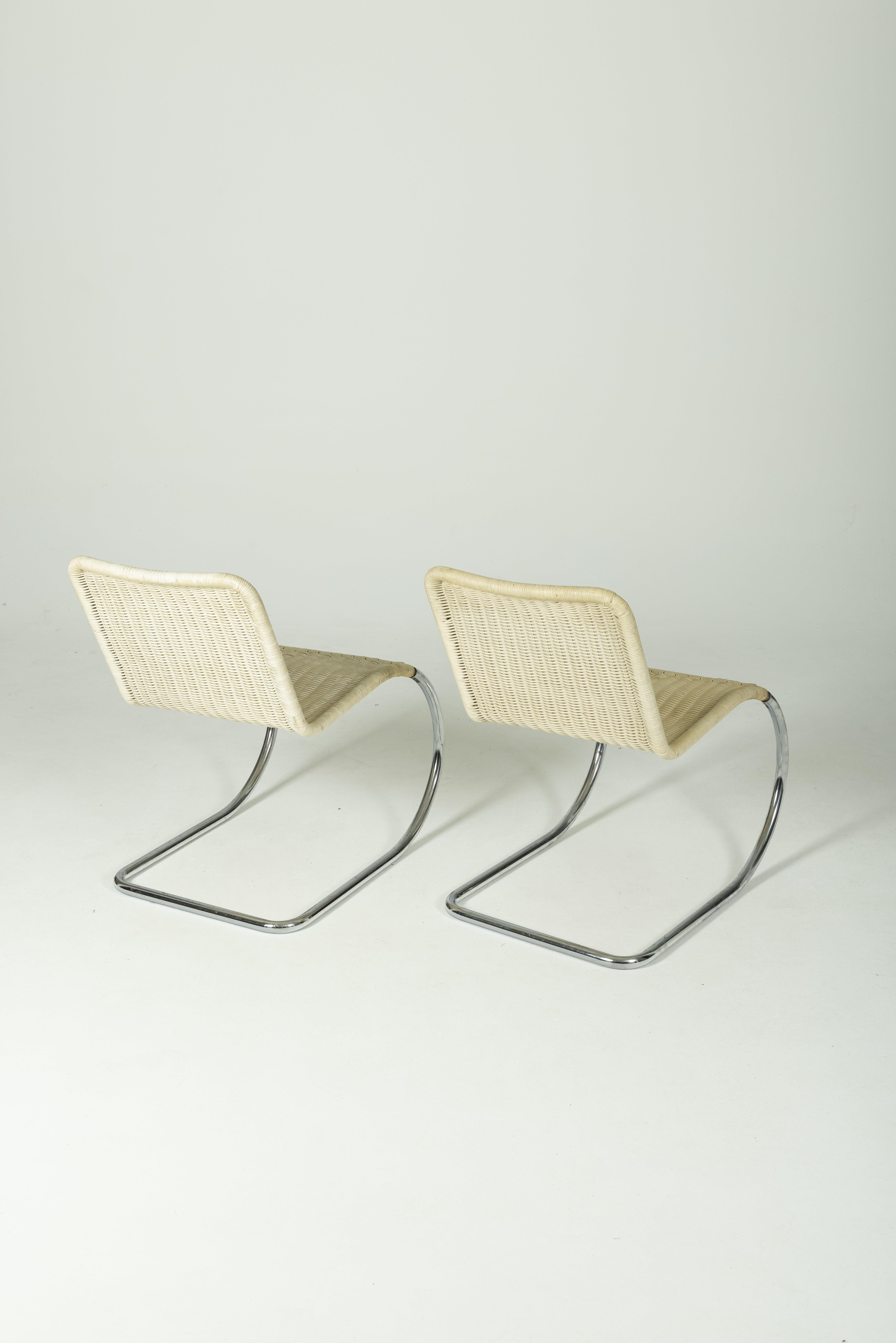 Pair of Bauhaus MR10 Lounge Chairs by Ludwig Mies Van Der Rohe, 1920s 2