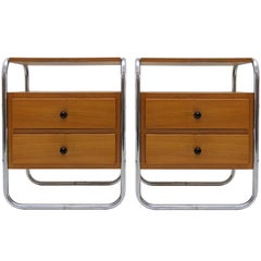 Paire de tables de nuit Bauhaus