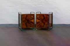 Paar Bauhaus Nachttische mit Nussbaum-Maserfurnier, verchromtes Stahlrohr