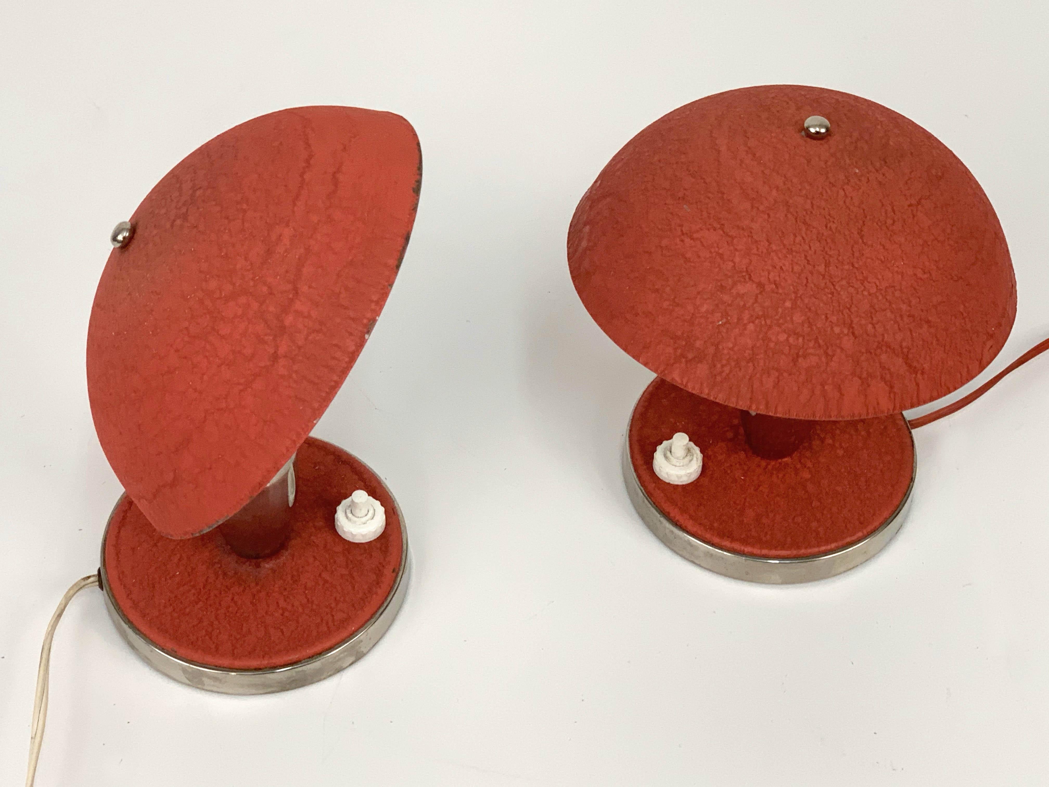 Pair of Bauhaus Red Metal and Aluminium Czech Table Lamps, 1930s For Sale 6
