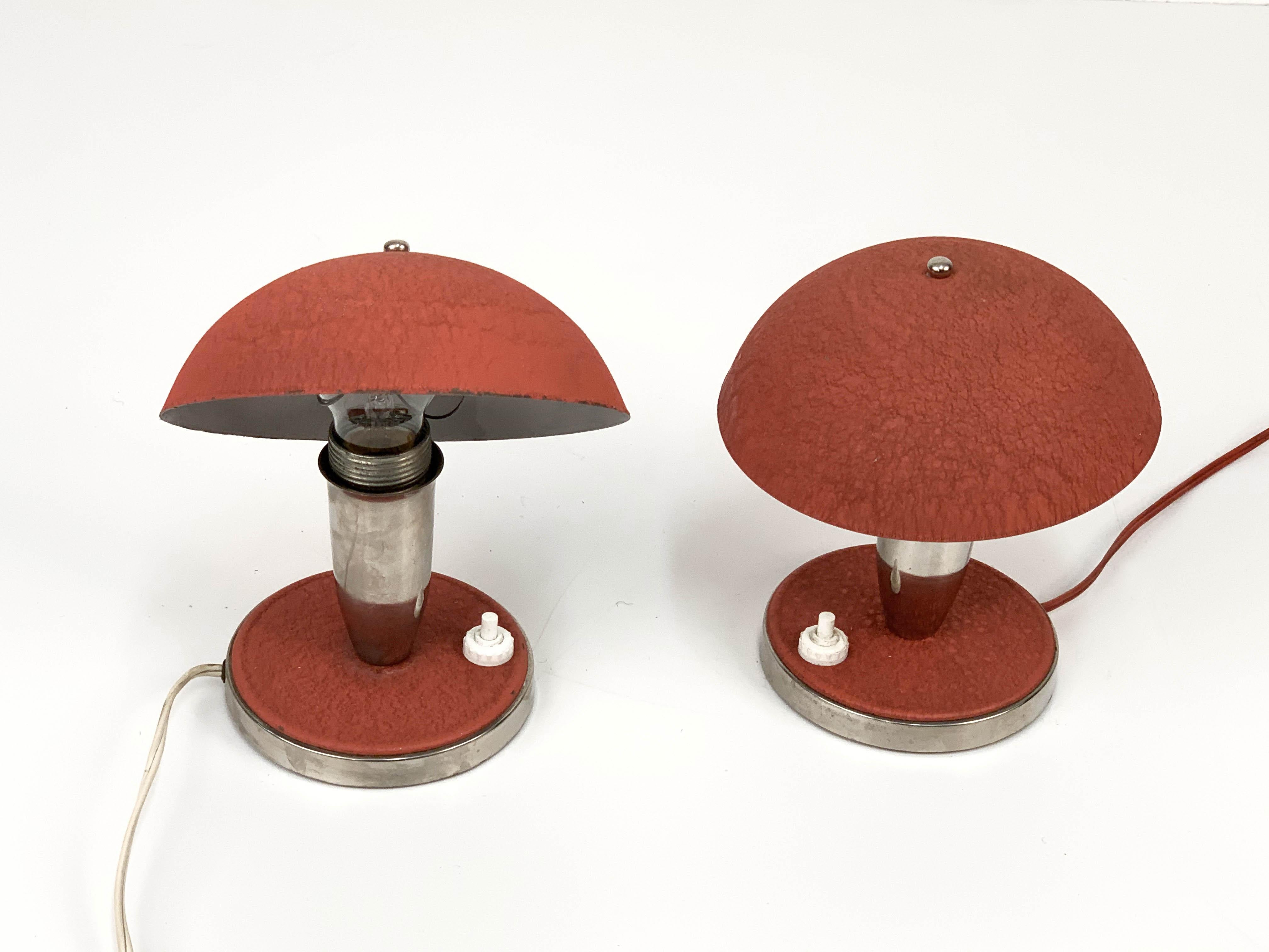 Pair of Bauhaus Red Metal and Aluminium Czech Table Lamps, 1930s For Sale 8