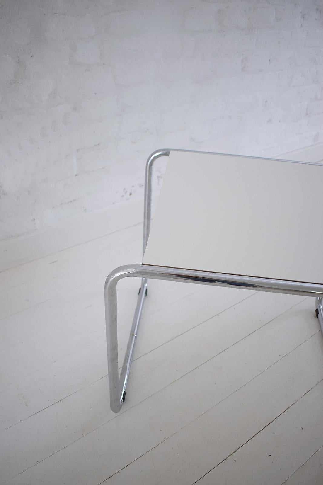 Pair of Bauhaus Tubular Side Tables after Marcel Breuer, Italy, 1990 3