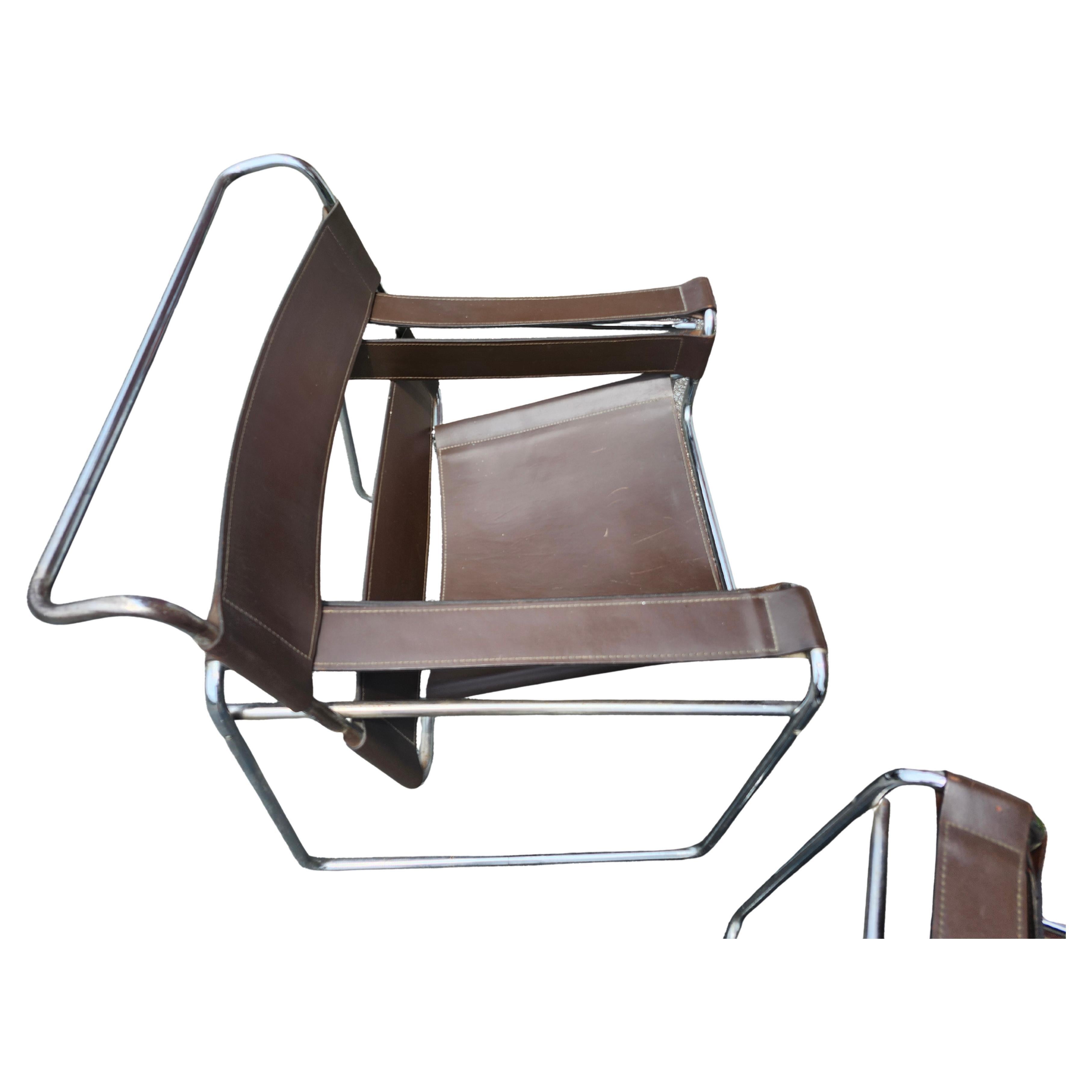 Pair of Bauhaus Wassilly Chairs by Marcel Breur Mid Century c1965 Knoll Stendig In Good Condition For Sale In Port Jervis, NY