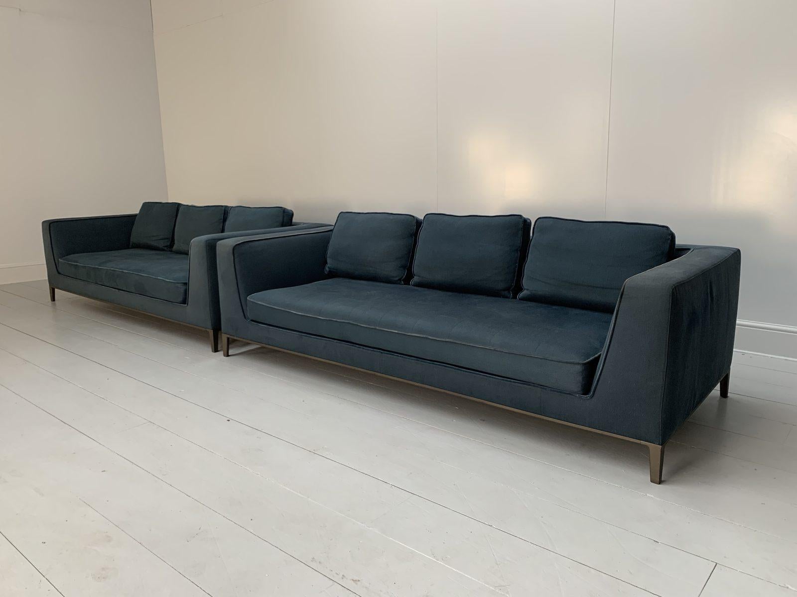 Hello Friends, and welcome to another unmissable offering from Lord Browns Furniture, the UK’s premier resource for fine Sofas and Chairs.

On offer on this occasion is a superb, identical pair of “Lucrezia Compact 9IL235” 3-seat sofas from the
